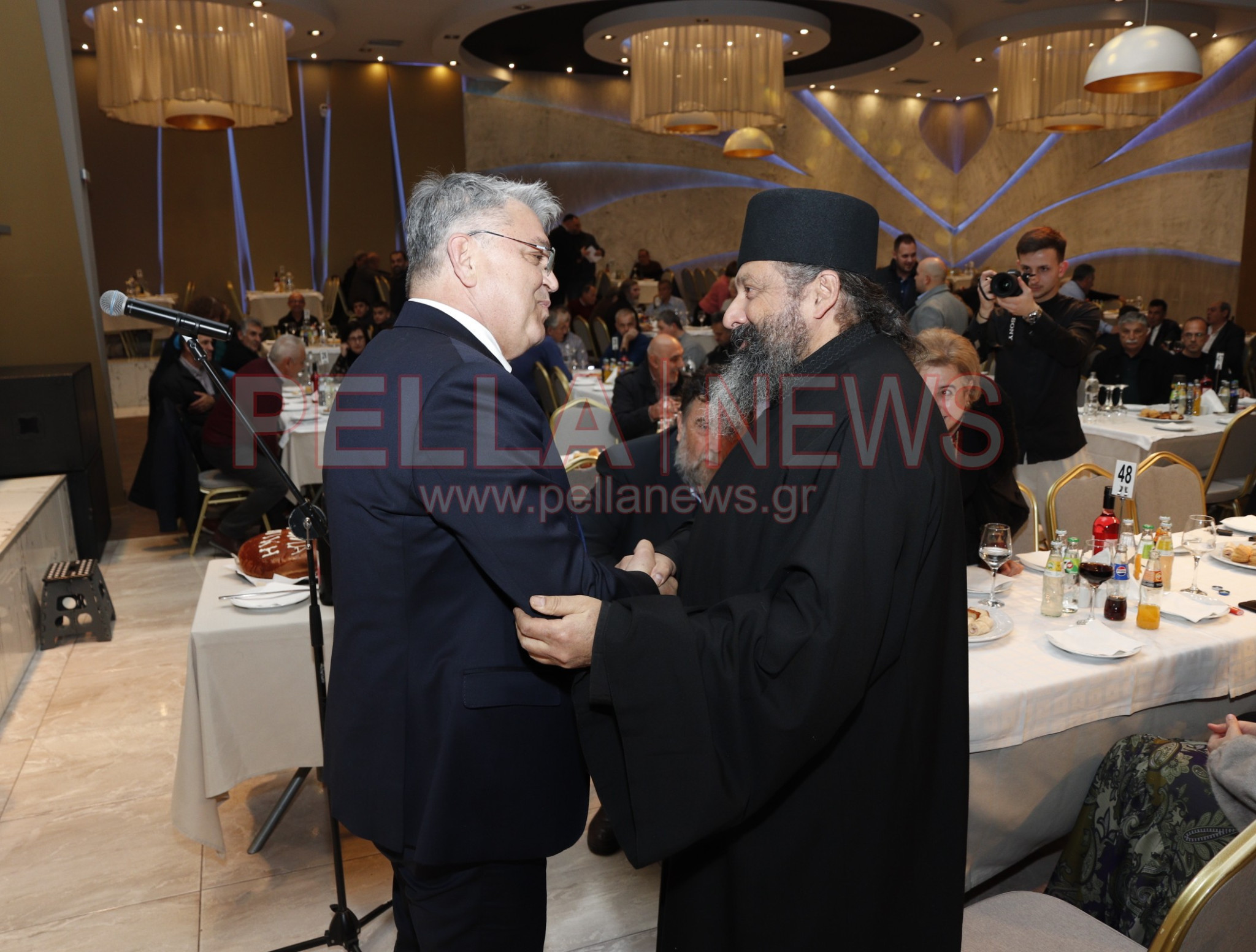 Πραγματοποιήθηκε η κοπή της Αγιοβασιλόπιτας της ΝΙΚΗΣ Ν. Πέλλας στους Γαλατάδες (φωτογραφίες & βίντεο)