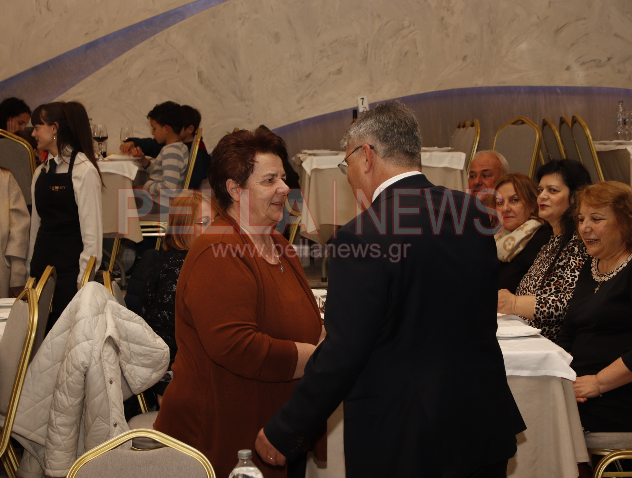 Πραγματοποιήθηκε η κοπή της Αγιοβασιλόπιτας της ΝΙΚΗΣ Ν. Πέλλας στους Γαλατάδες (φωτογραφίες & βίντεο)