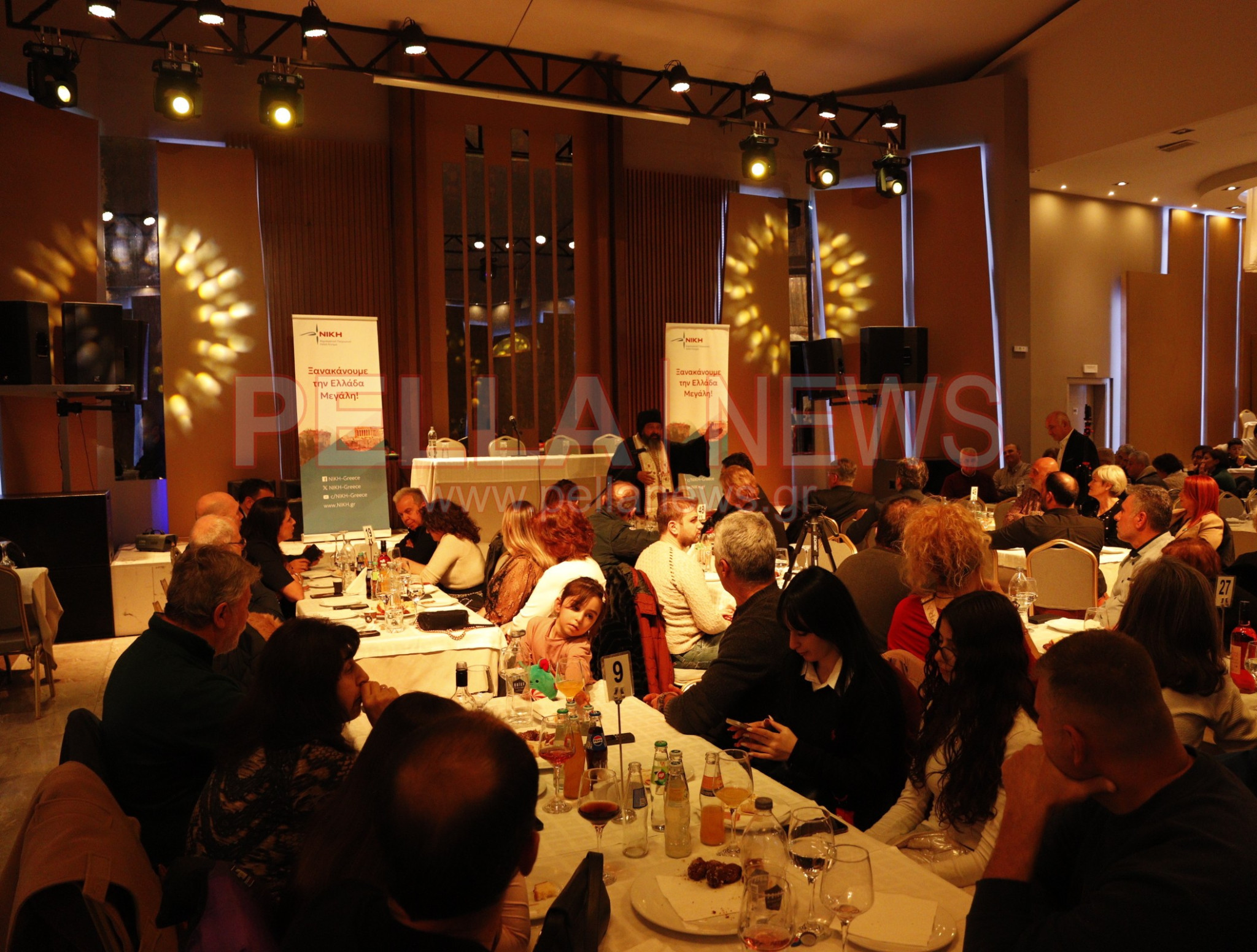 Πραγματοποιήθηκε η κοπή της Αγιοβασιλόπιτας της ΝΙΚΗΣ Ν. Πέλλας στους Γαλατάδες (φωτογραφίες & βίντεο)