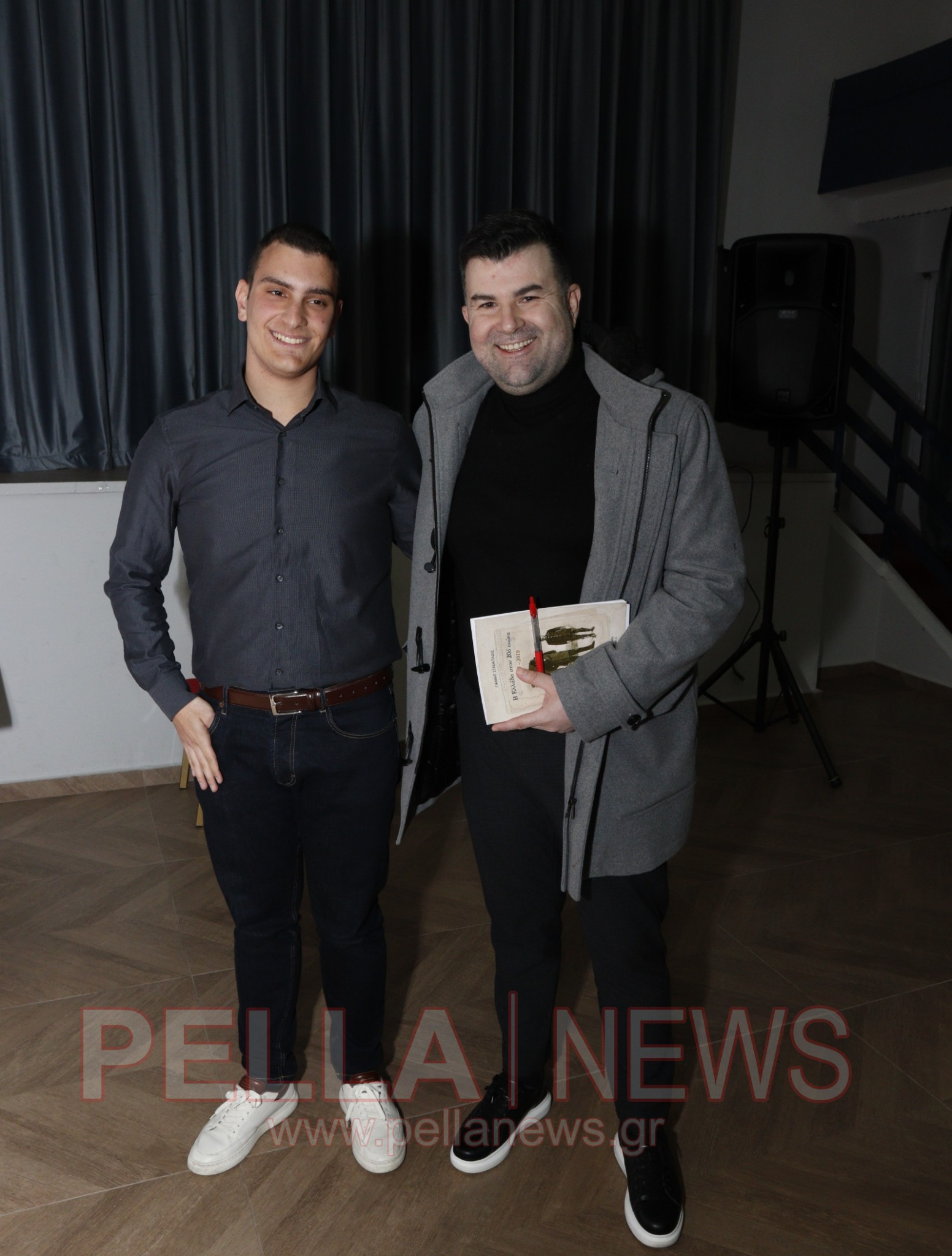 Όταν η Ιστορία συναντά τη νέα γενιά: Η βιβλιοπαρουσίαση του Γιάννη Σταματιάδη στη Σκύδρα (φωτογραφίες/βίντεο)