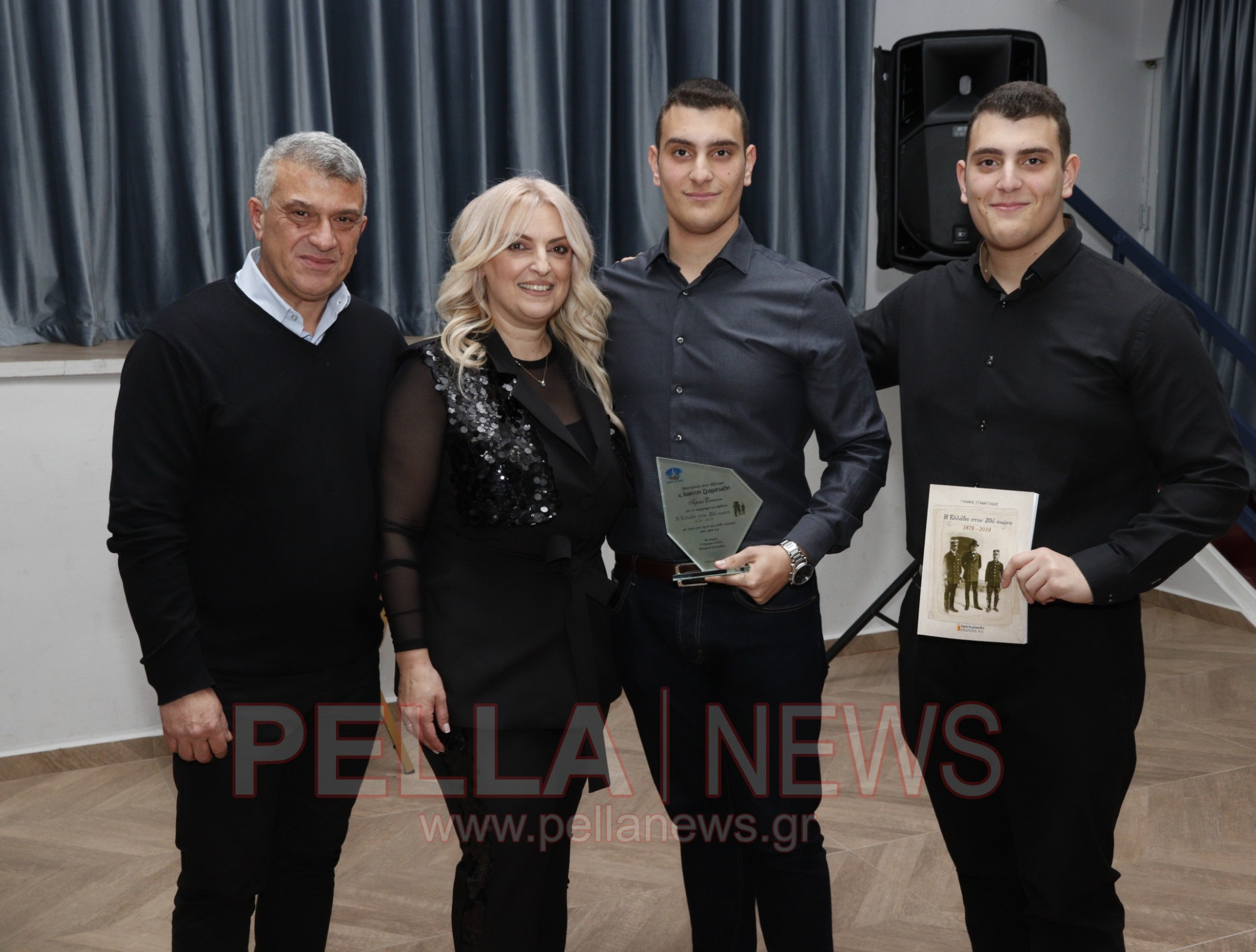 Όταν η Ιστορία συναντά τη νέα γενιά: Η βιβλιοπαρουσίαση του Γιάννη Σταματιάδη στη Σκύδρα (φωτογραφίες/βίντεο)