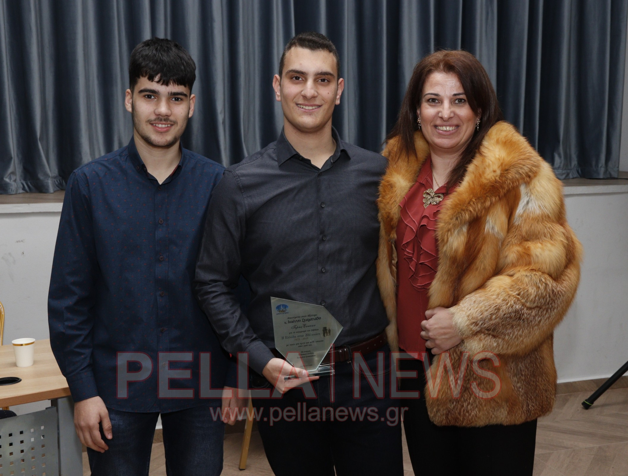 Όταν η Ιστορία συναντά τη νέα γενιά: Η βιβλιοπαρουσίαση του Γιάννη Σταματιάδη στη Σκύδρα (φωτογραφίες/βίντεο)