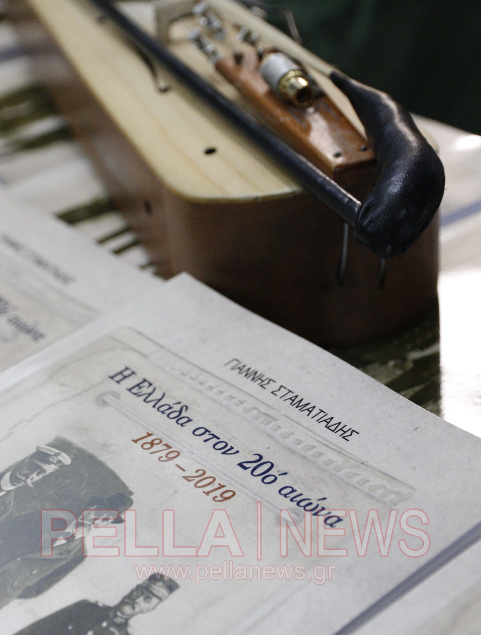 Όταν η Ιστορία συναντά τη νέα γενιά: Η βιβλιοπαρουσίαση του Γιάννη Σταματιάδη στη Σκύδρα (φωτογραφίες/βίντεο)