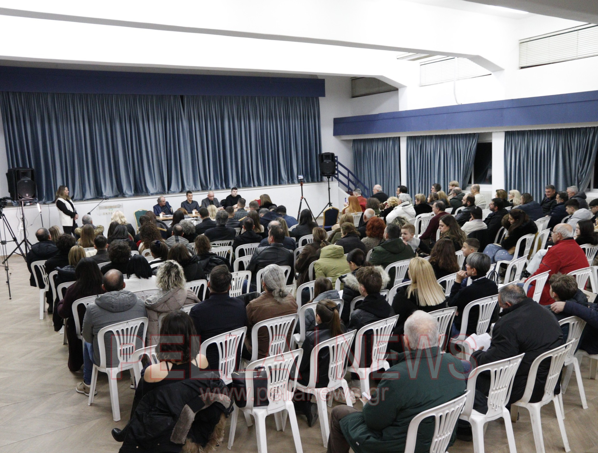 Όταν η Ιστορία συναντά τη νέα γενιά: Η βιβλιοπαρουσίαση του Γιάννη Σταματιάδη στη Σκύδρα (φωτογραφίες/βίντεο)