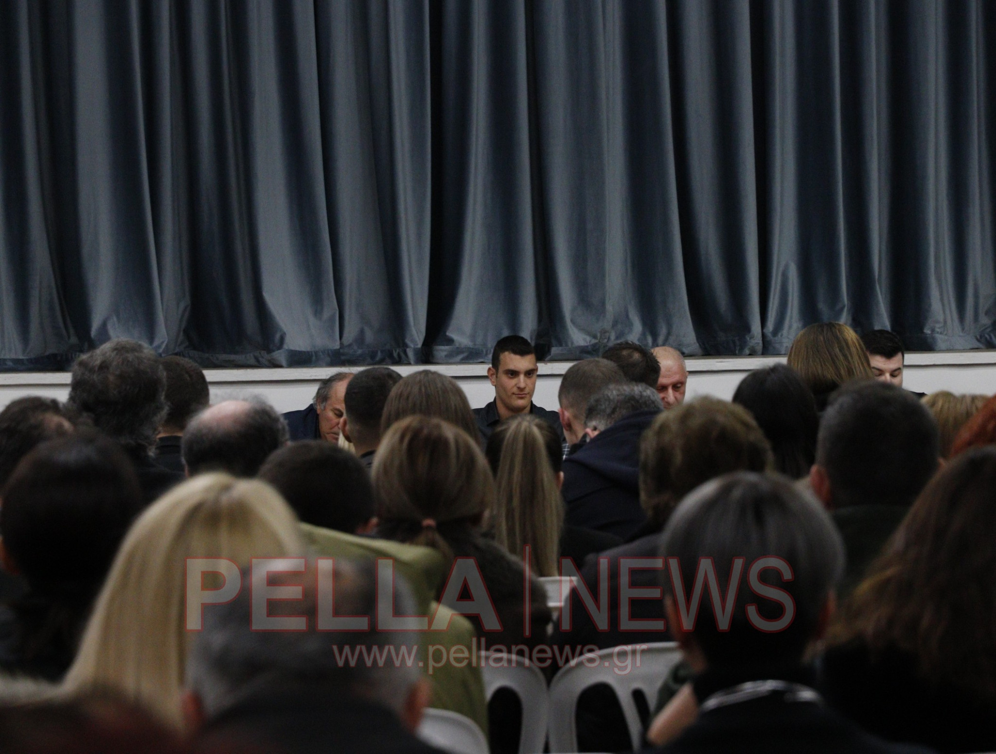 Όταν η Ιστορία συναντά τη νέα γενιά: Η βιβλιοπαρουσίαση του Γιάννη Σταματιάδη στη Σκύδρα (φωτογραφίες/βίντεο)