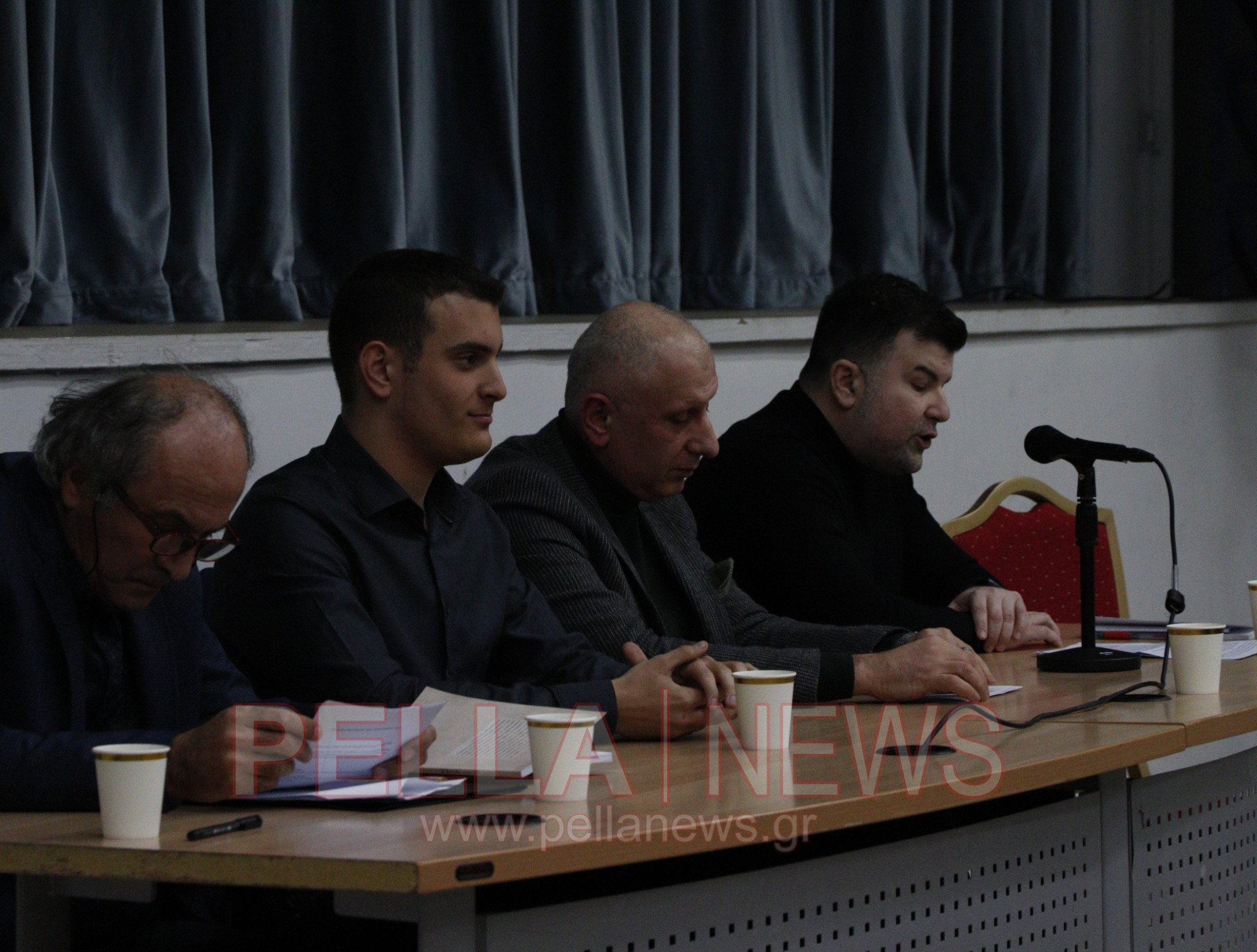 Όταν η Ιστορία συναντά τη νέα γενιά: Η βιβλιοπαρουσίαση του Γιάννη Σταματιάδη στη Σκύδρα (φωτογραφίες/βίντεο)