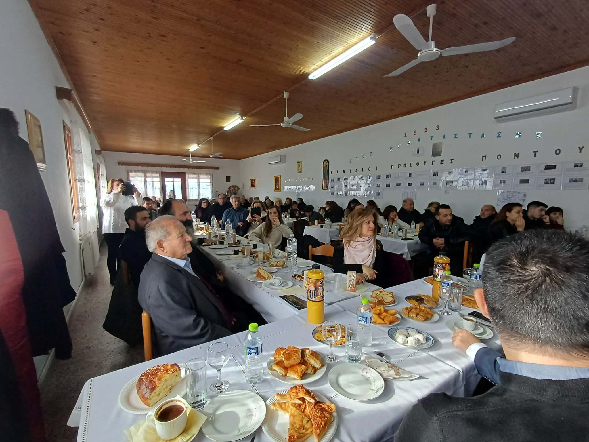 Κιβωτός μνήμης και ιστορικής συνέχειας το Λεύκωμα ‘’Αροθυμίες’’ του Αγίου Χαραλάμπους