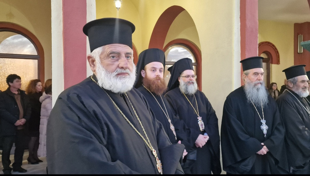 Πανηγυρίζει ο Άγιος Αντώνιος στην Αριδαία – Πλήθος πιστών στον Πανηγυρικό Εσπερινό