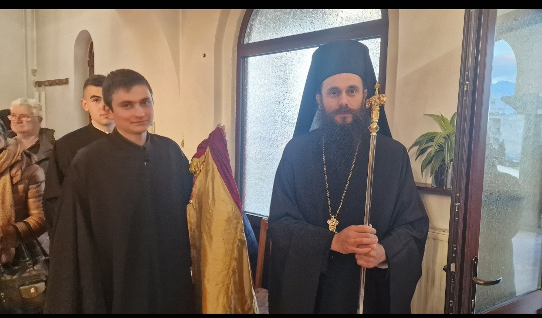 Πανηγυρίζει ο Άγιος Αντώνιος στην Αριδαία – Πλήθος πιστών στον Πανηγυρικό Εσπερινό