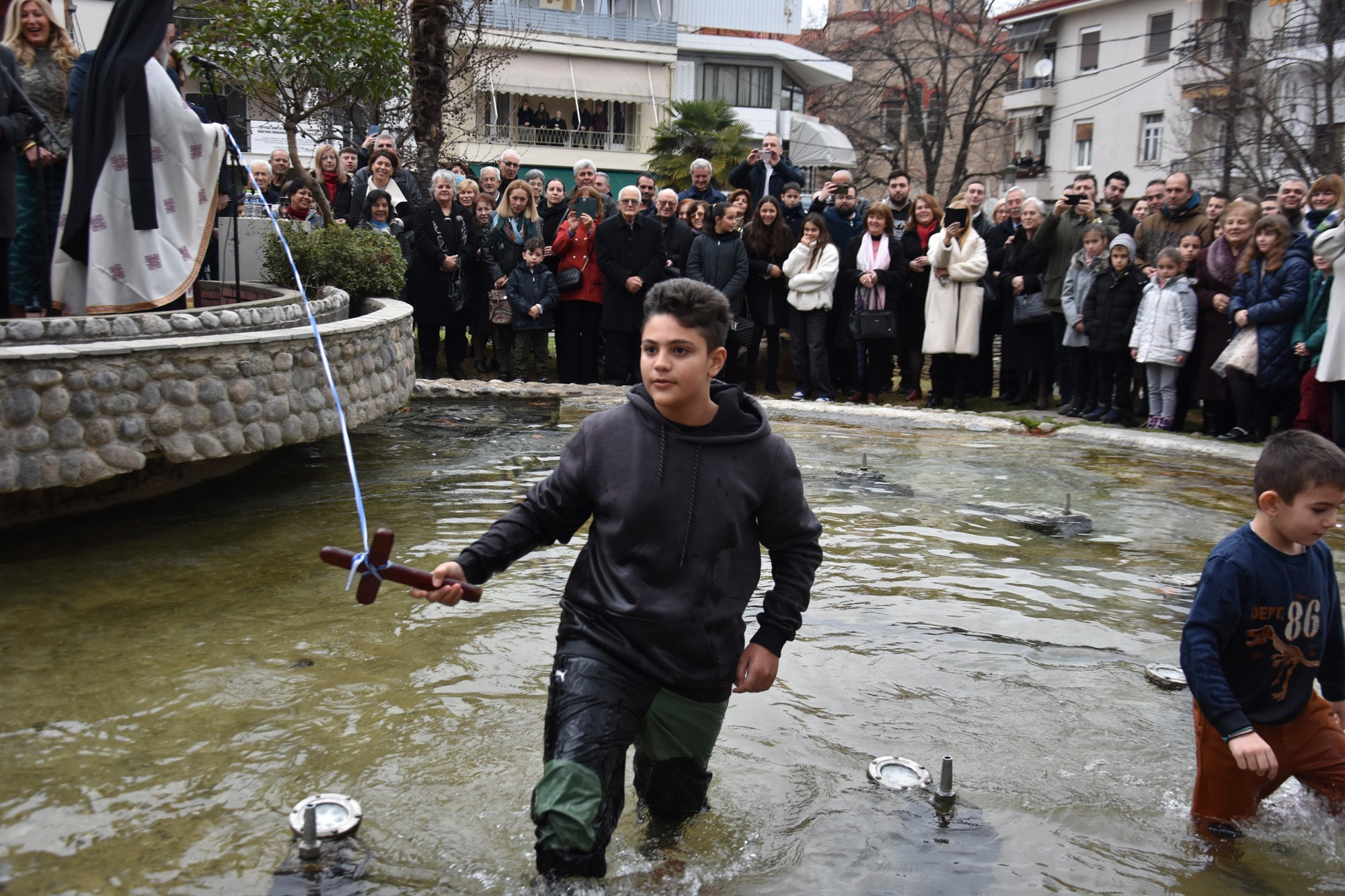 Με λαμπρότητα ο εορτασμός των Θεοφανίων στη Νάουσα και σε ολόκληρο τον Δήμο