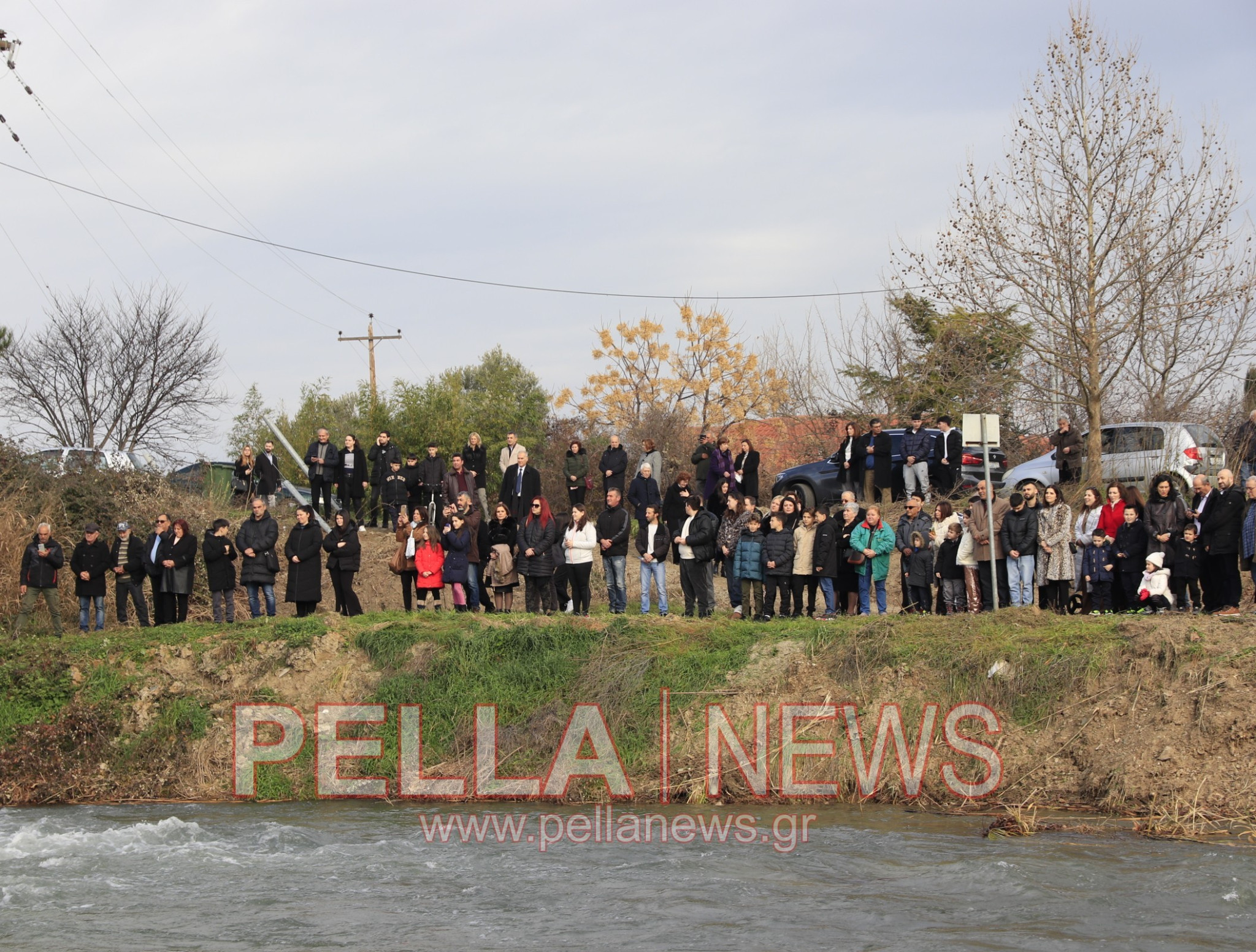 Με λαμπρότητα ο Αγιασμός των Υδάτων στη Σκύδρα