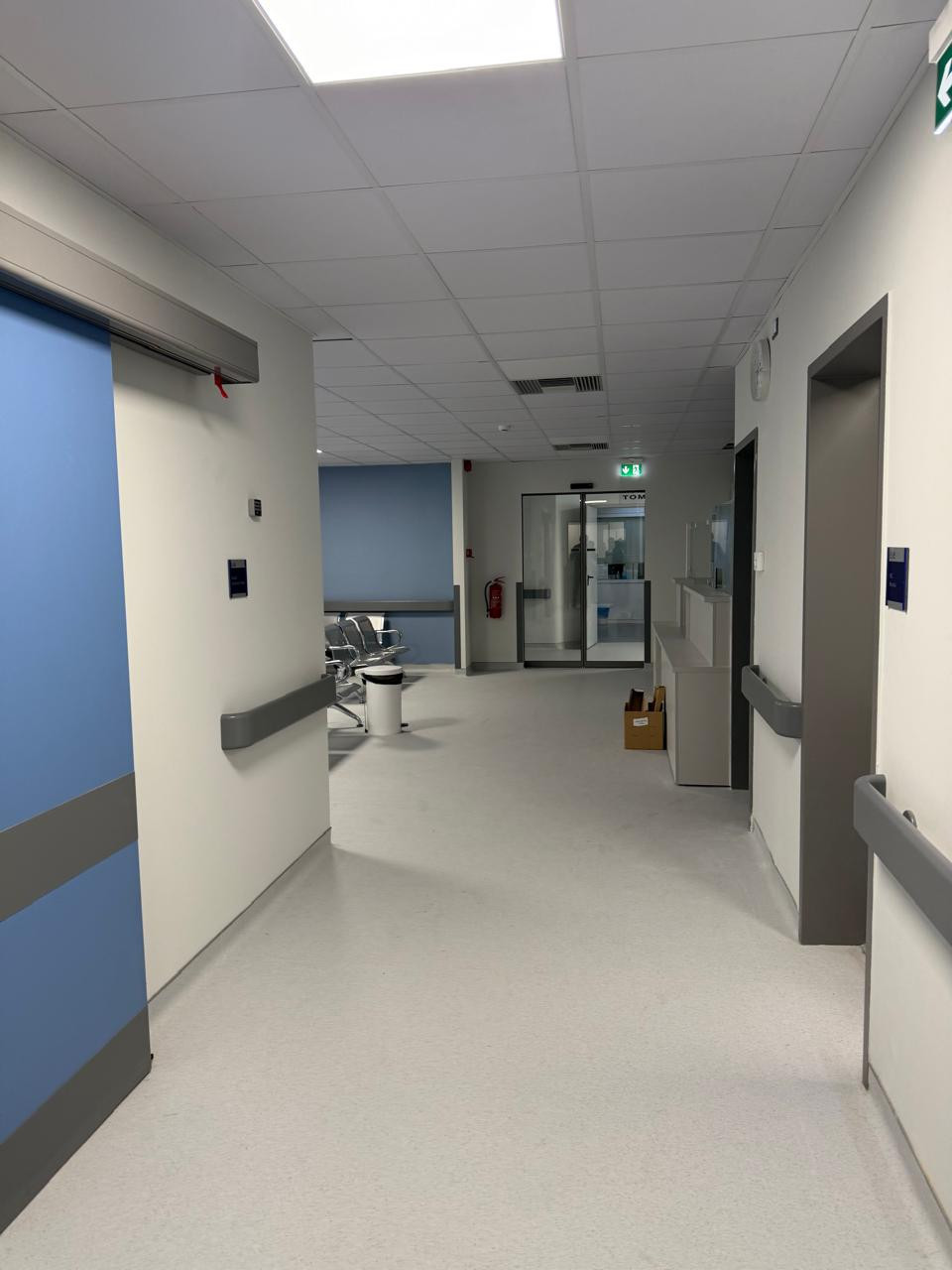 Επισκέψεις Λάκη Βασιλειάδη σε Νοσοκομείο Γιαννιτσών και ΕΚΑΒ: Συνεχίζονται αμείωτα τα έργα, σημαντική η αναβάθμιση που γίνεται