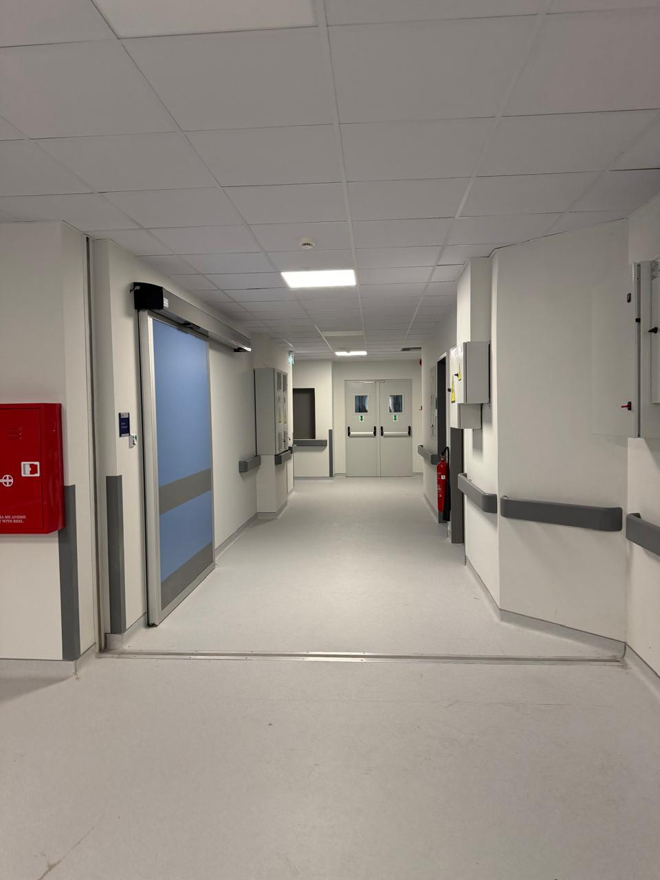 Επισκέψεις Λάκη Βασιλειάδη σε Νοσοκομείο Γιαννιτσών και ΕΚΑΒ: Συνεχίζονται αμείωτα τα έργα, σημαντική η αναβάθμιση που γίνεται