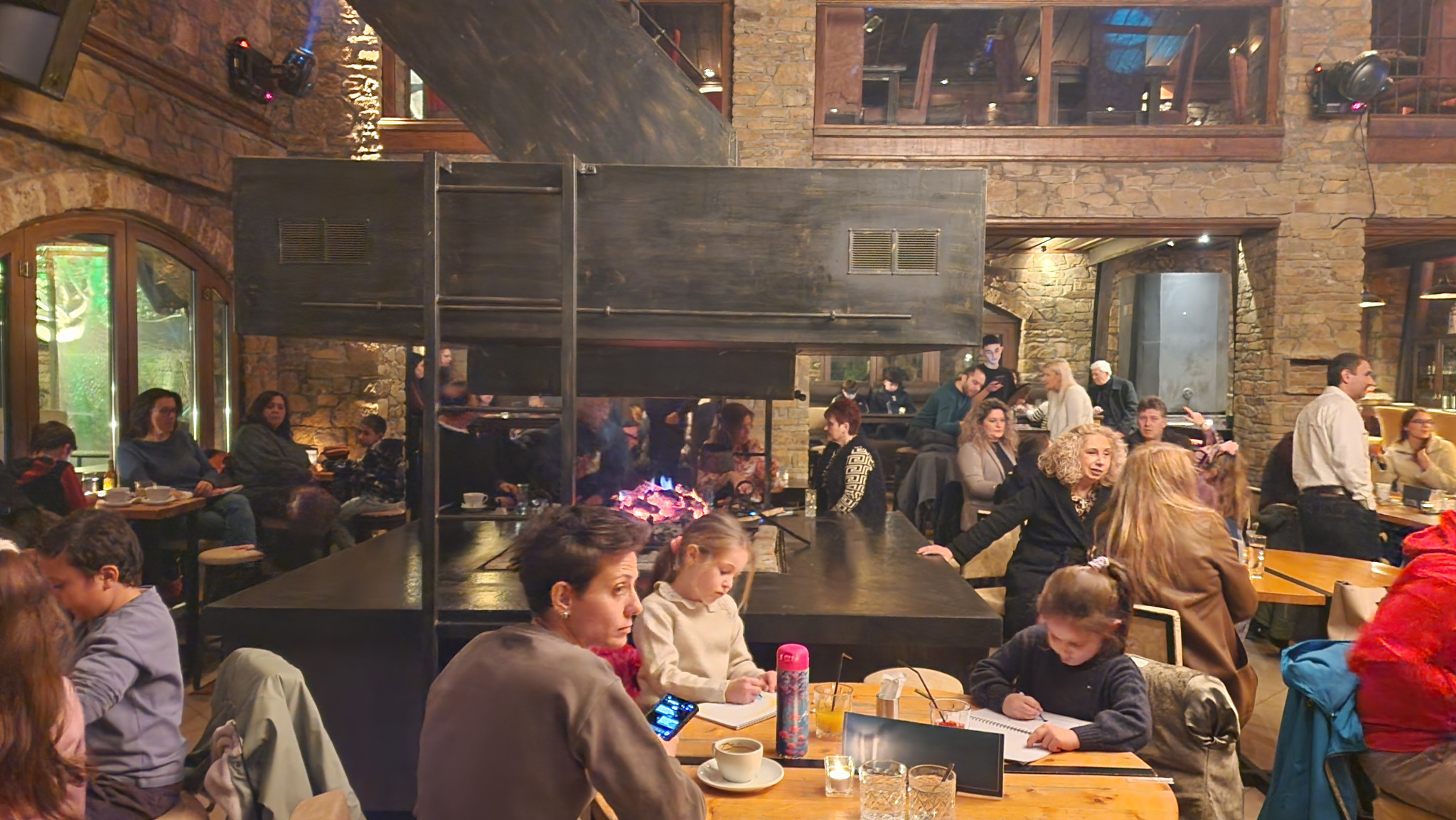 20 χρόνια Όμιλος Αντισφαίρισης Αριδαίας: Εορταστική κοπή βασιλόπιτας και βλέμμα στις μεγάλες διοργανώσεις