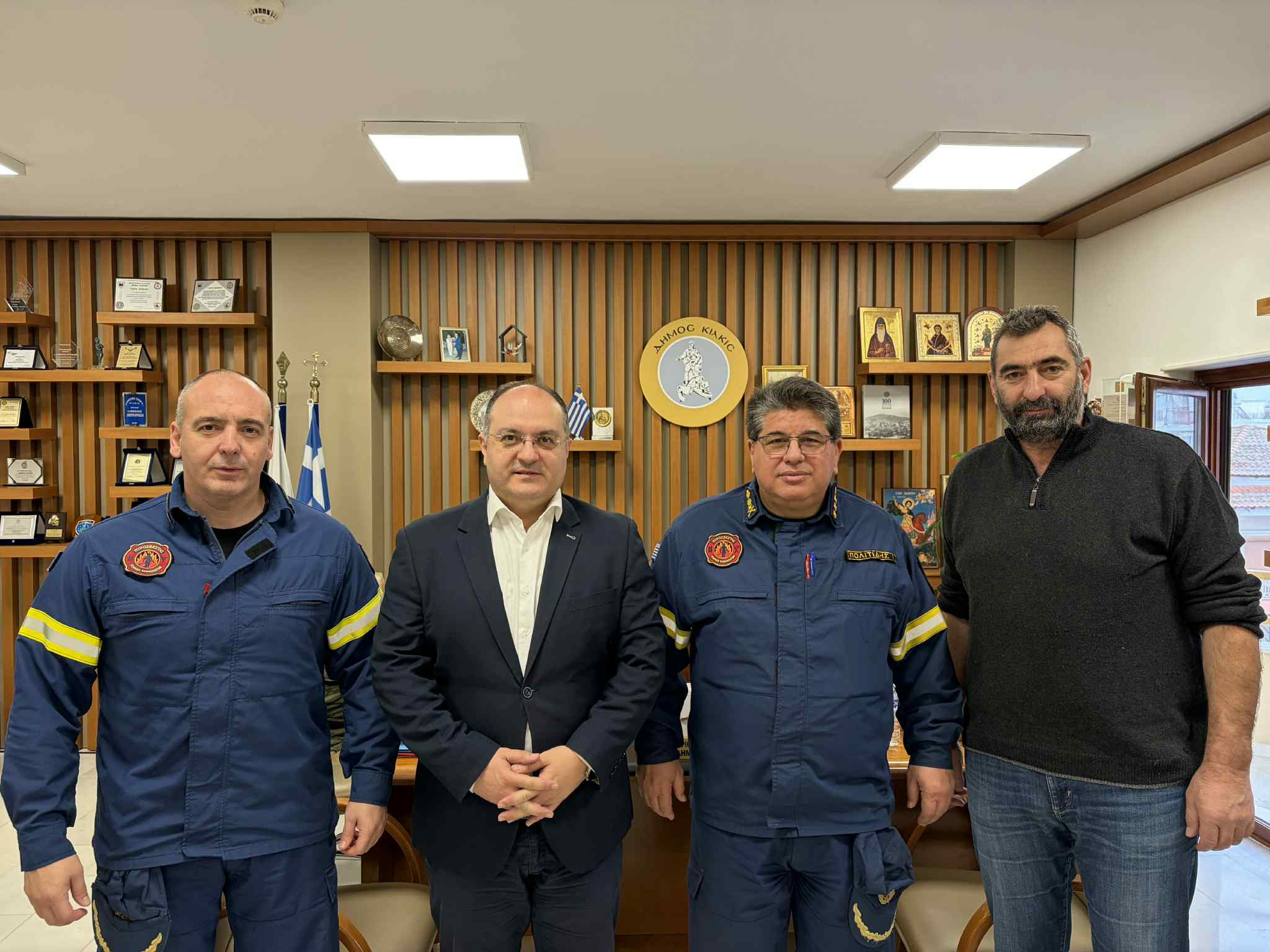 Εθιμοτυπική επίσκεψη της νέας Πυροσβεστικής ηγεσίας Κιλκίς στον Δήμαρχο Κιλκίς