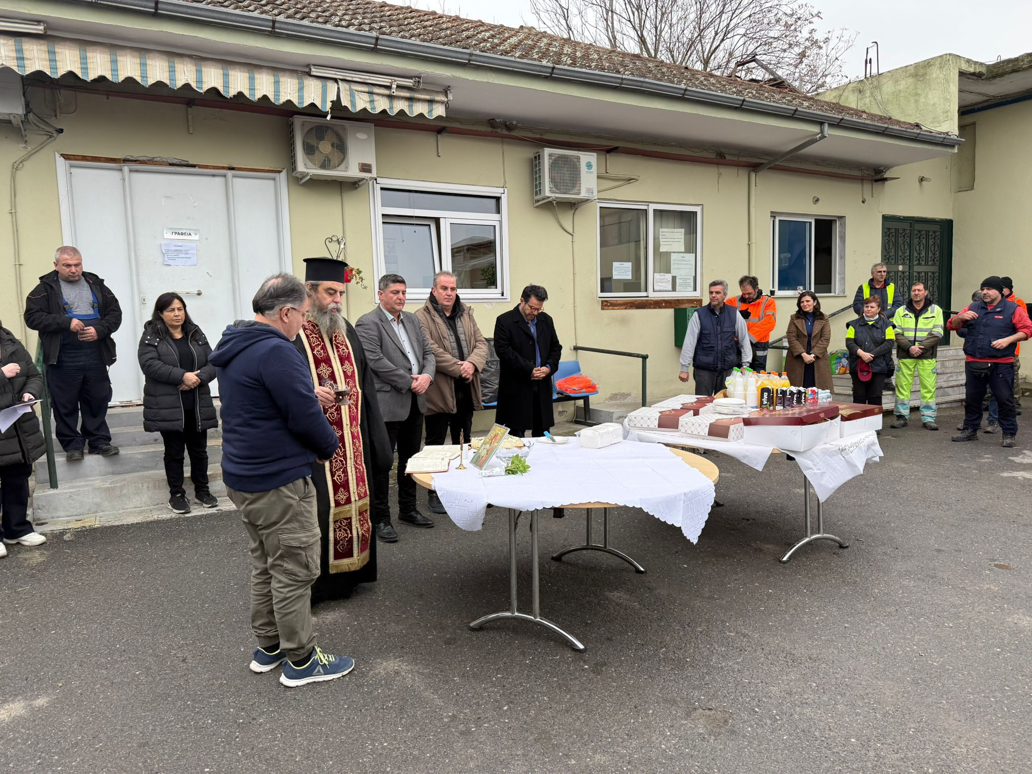 Κοπή πίτας στην Αντιδημαρχία Καθαριότητας, Περιβάλλοντος και Πρασίνου Δήμου Πέλλας