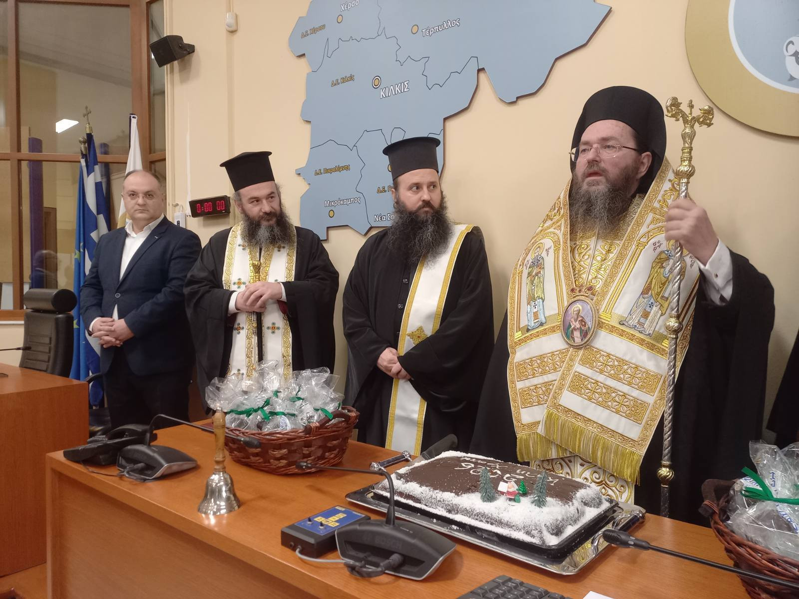 Στα τοπικά ΜΜΕ και στον δημοτικό σύμβουλο Χρήστο Κωστελίδη το φλουρί της  ﻿πίτας του Δημοτικού Συμβουλίου Κιλκίς