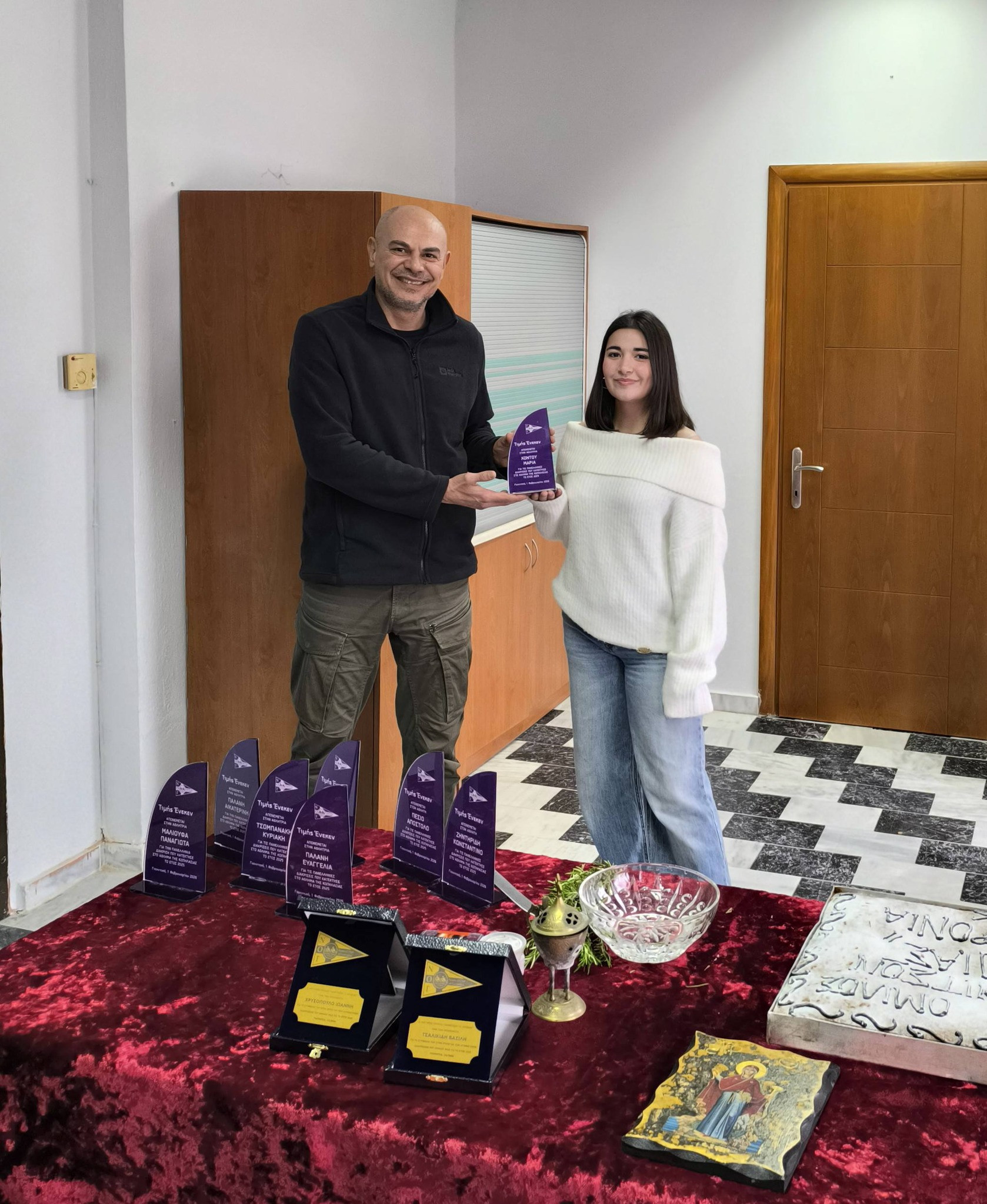 Σεμνά και ταπεινά η κοπή πίτας του Ναυτικού Ομίλου Γιαννιτσών