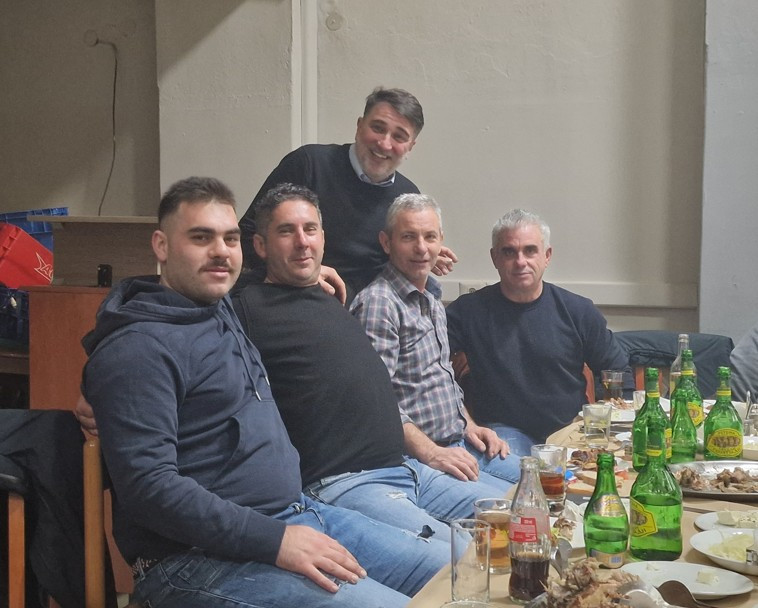 Οι κτηνοτρόφοι από Προμάχους Αλμωπίας έκοψαν βασιλόπιτα