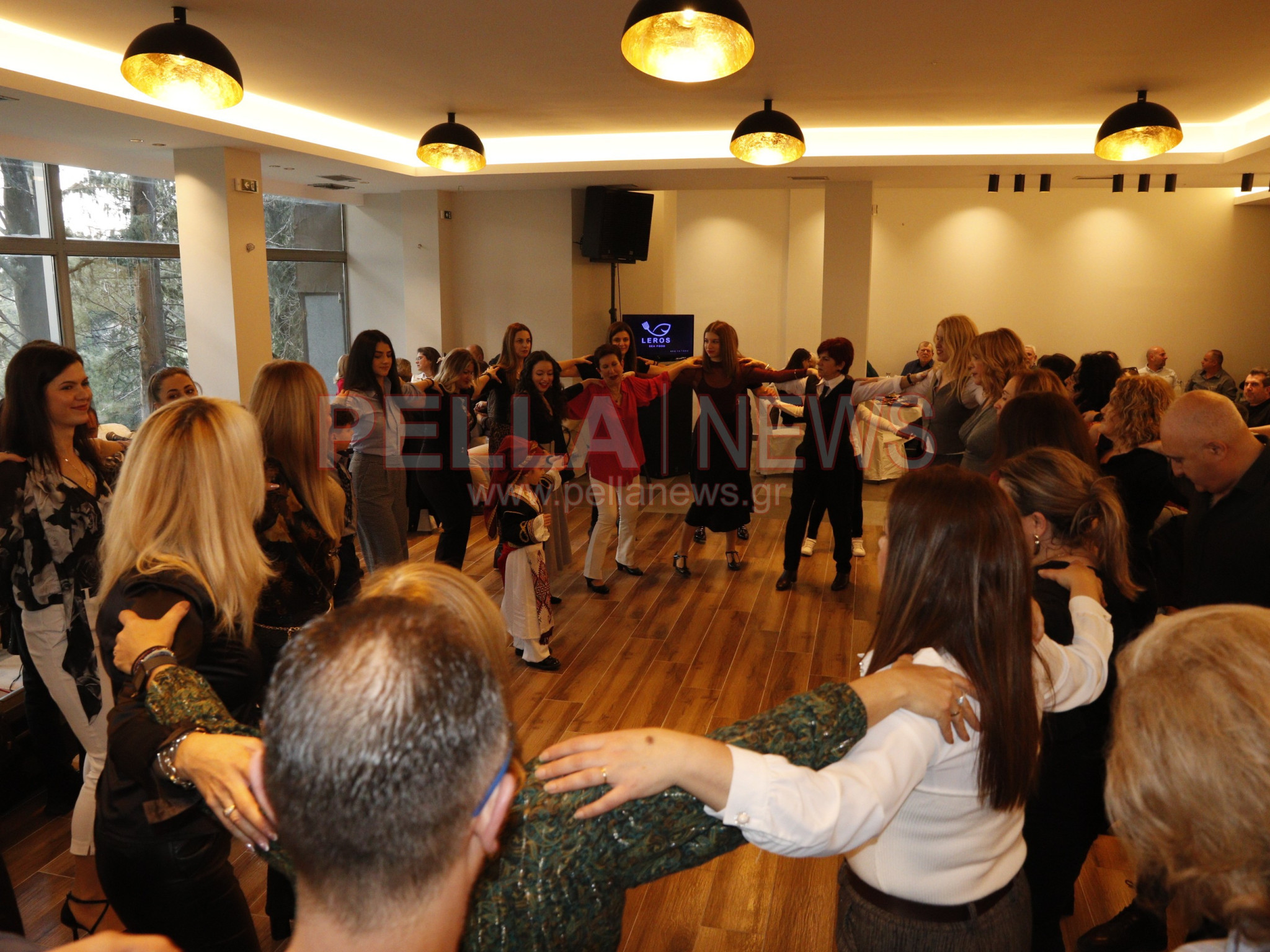 Μια βραδιά γεμάτη Κρήτη: Απόλυτη επιτυχία στον ετήσιο χορό των «ΜΗΝΩΙΤΩΝ» (φωτογραφίες/βιντεο)