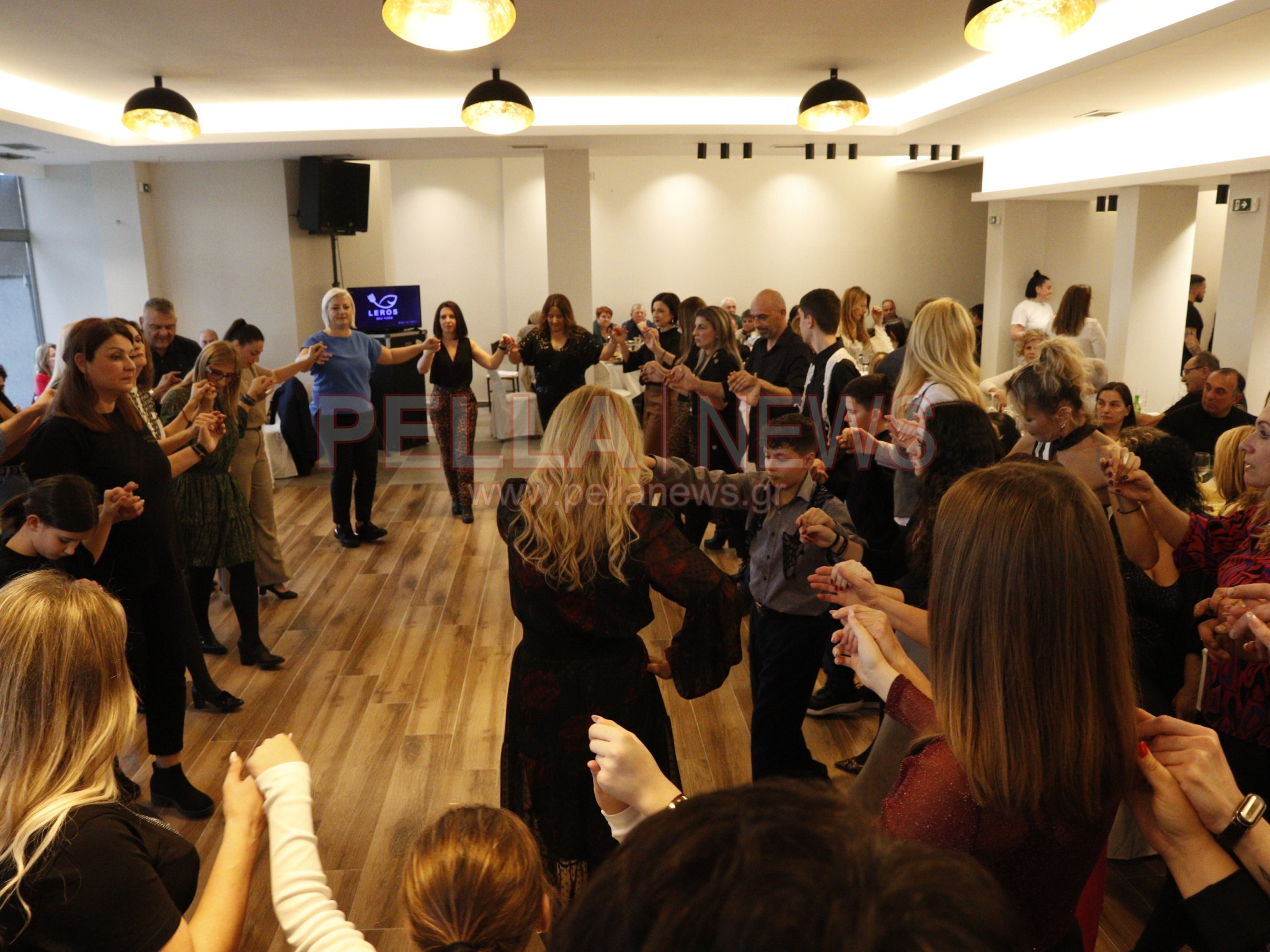 Μια βραδιά γεμάτη Κρήτη: Απόλυτη επιτυχία στον ετήσιο χορό των «ΜΗΝΩΙΤΩΝ» (φωτογραφίες/βιντεο)