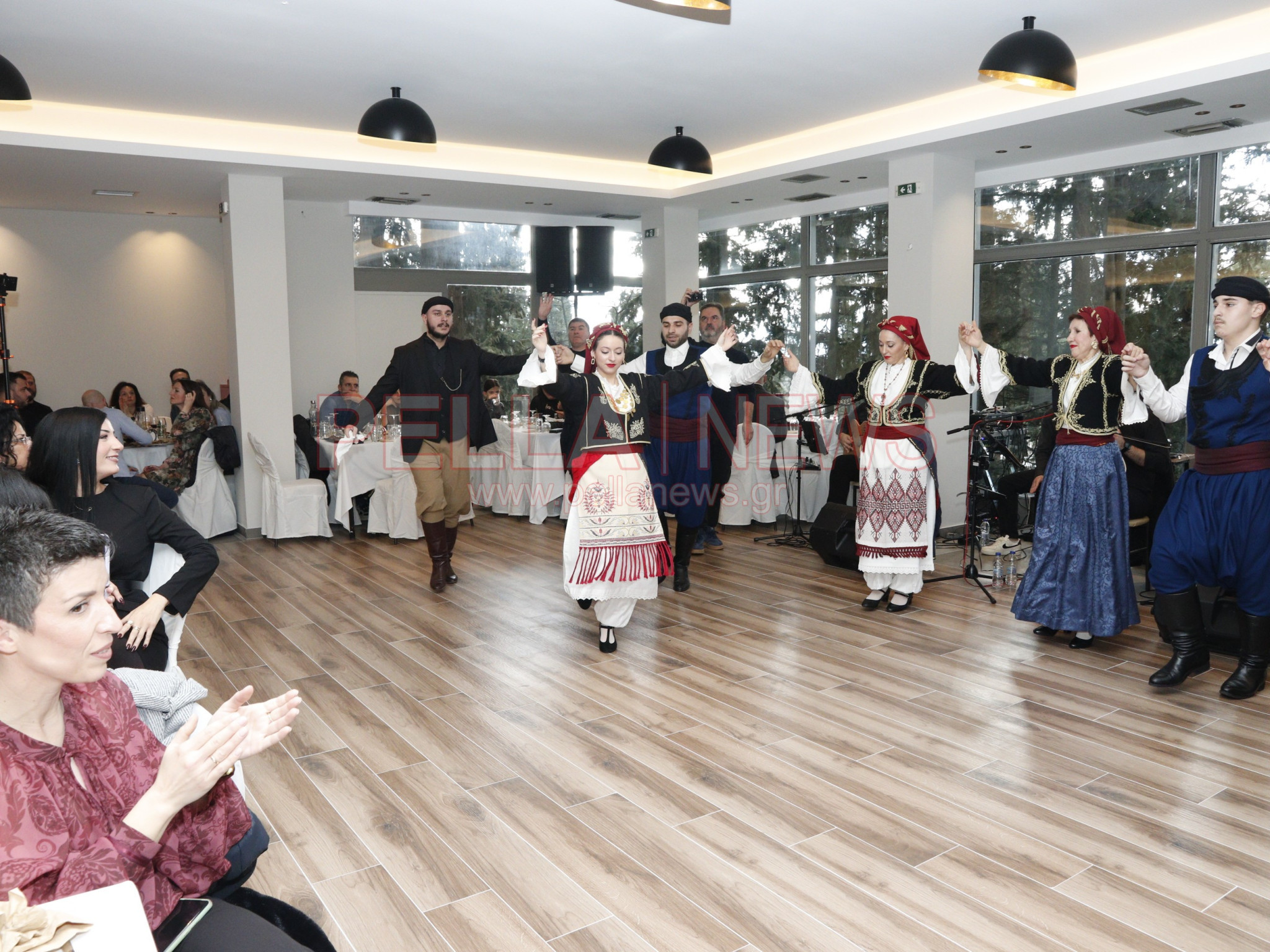 Μια βραδιά γεμάτη Κρήτη: Απόλυτη επιτυχία στον ετήσιο χορό των «ΜΗΝΩΙΤΩΝ» (φωτογραφίες/βιντεο)