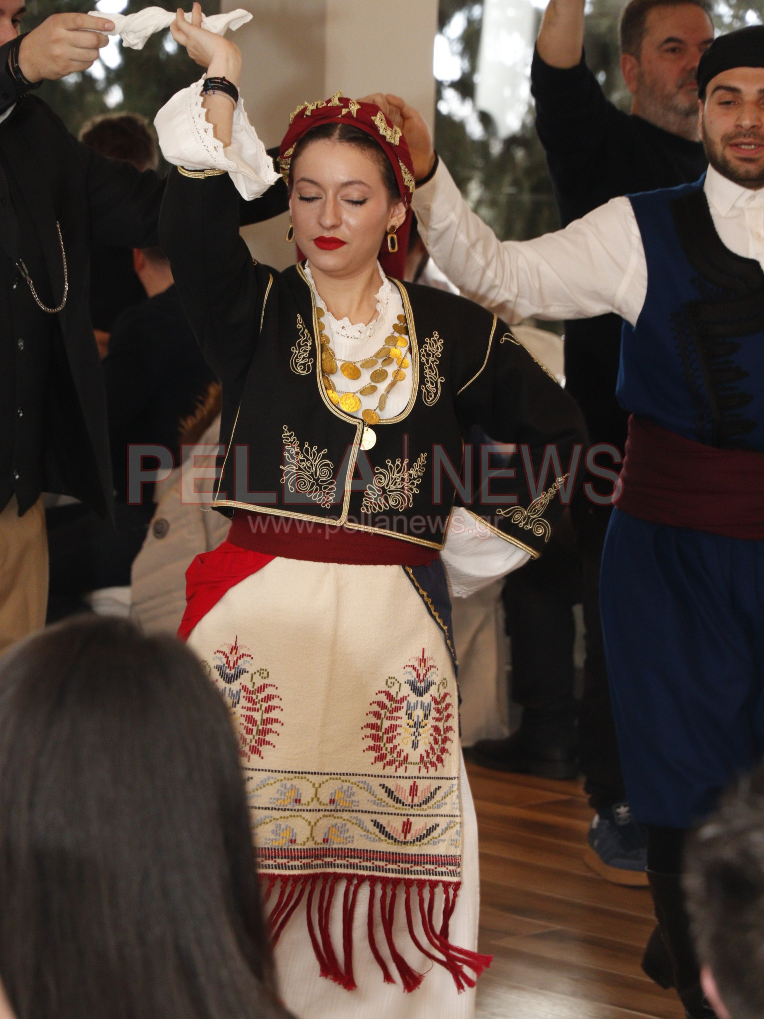 Μια βραδιά γεμάτη Κρήτη: Απόλυτη επιτυχία στον ετήσιο χορό των «ΜΗΝΩΙΤΩΝ» (φωτογραφίες/βιντεο)