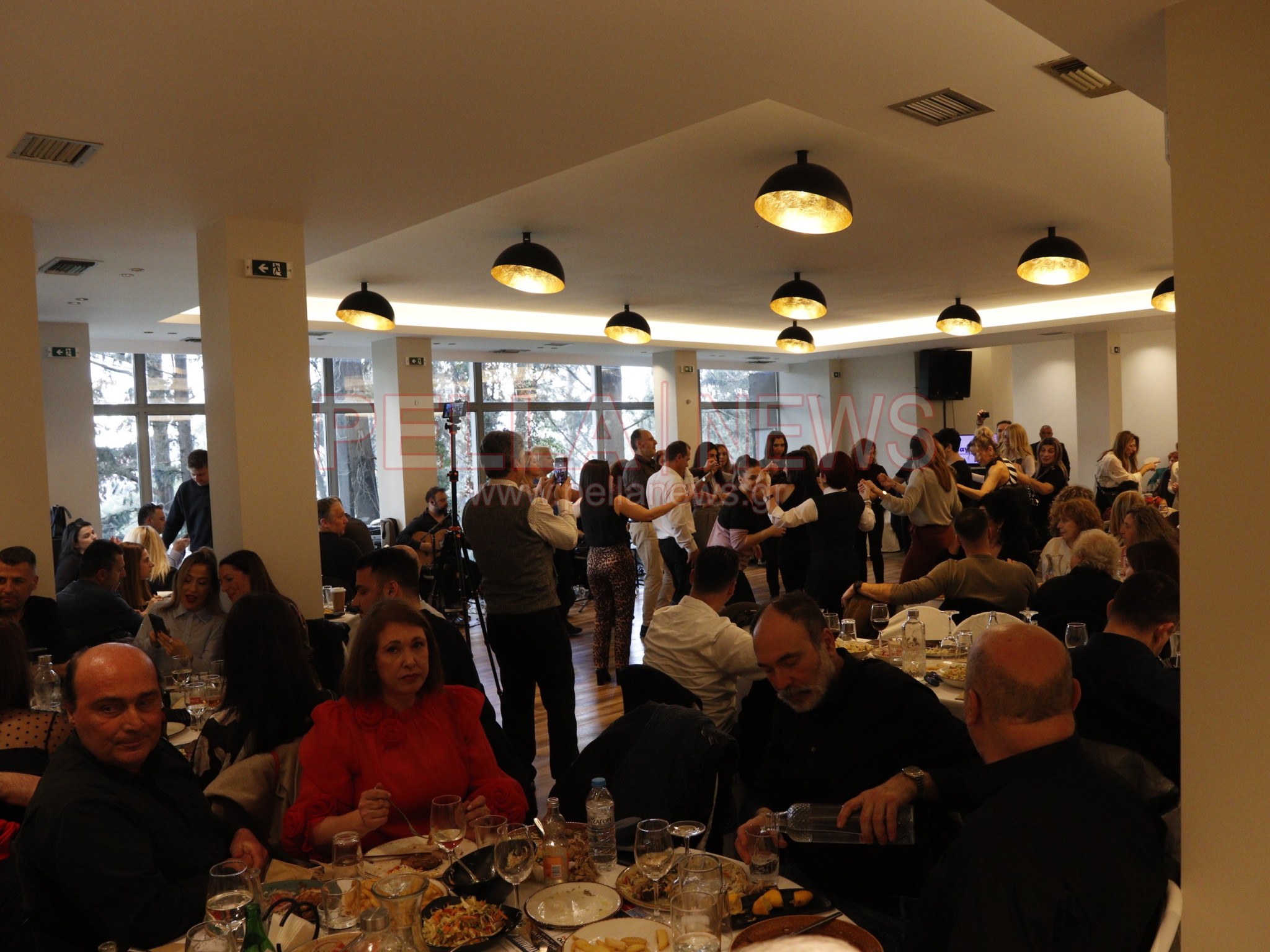 Μια βραδιά γεμάτη Κρήτη: Απόλυτη επιτυχία στον ετήσιο χορό των «ΜΗΝΩΙΤΩΝ» (φωτογραφίες/βιντεο)