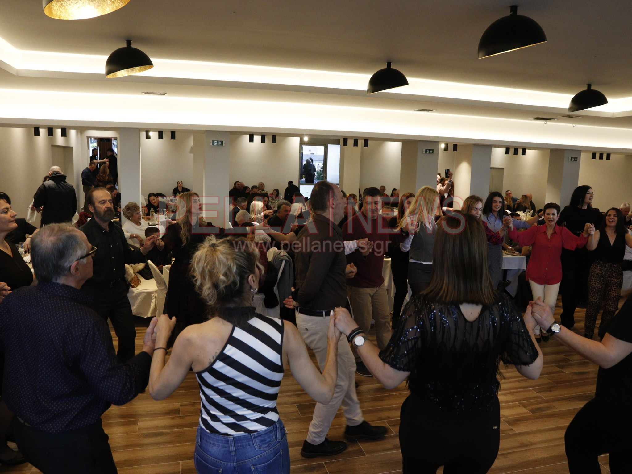 Μια βραδιά γεμάτη Κρήτη: Απόλυτη επιτυχία στον ετήσιο χορό των «ΜΗΝΩΙΤΩΝ» (φωτογραφίες/βιντεο)