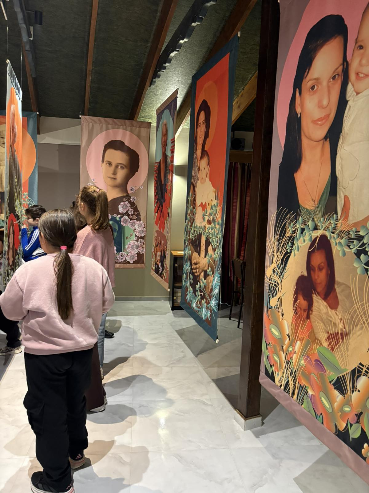 Ξεκίνησαν τα εκπαιδευτικά εργαστήρια των «Φωτίων 2026» της Ιεράς Μητροπόλεως Κίτρους με θέμα «Η μητρότητα μέσα από την Τέχνη»