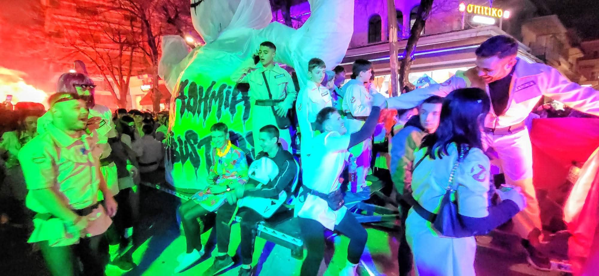 Εδεσσαϊκό Καρναβάλι: Ένας θεσμός για ολόκληρη τη Μακεδονία με αστείρευτο κέφι και διασκέδαση μέχρι το πρωί