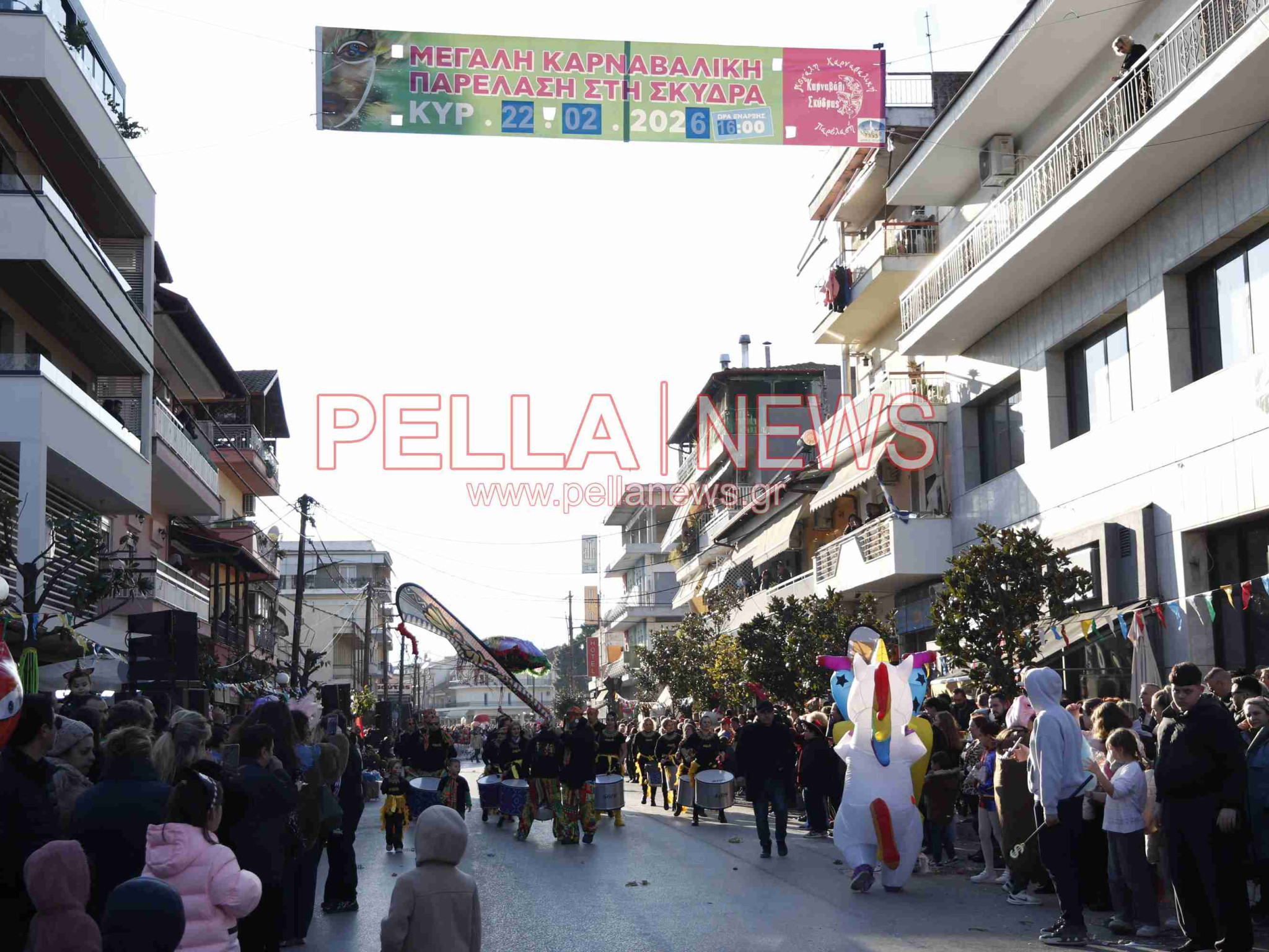 Σκυδραϊκό καρναβάλι: Η καλή και η κακή διατροφή, οι σούπερ ήρωες και ο γάμος στο χωριό η πρώτη τριάδα της παρέλασης