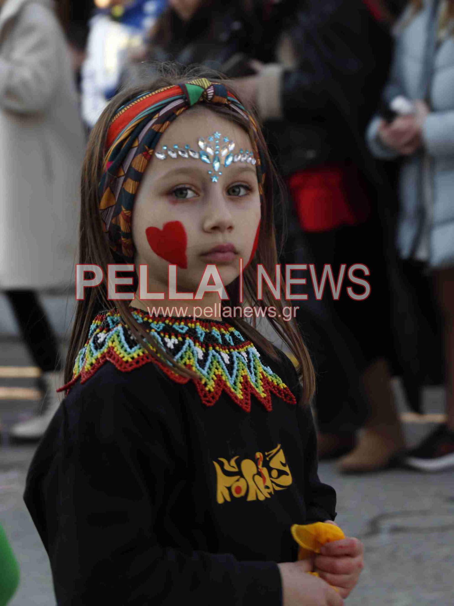Σκυδραϊκό καρναβάλι: Η καλή και η κακή διατροφή, οι σούπερ ήρωες και ο γάμος στο χωριό η πρώτη τριάδα της παρέλασης