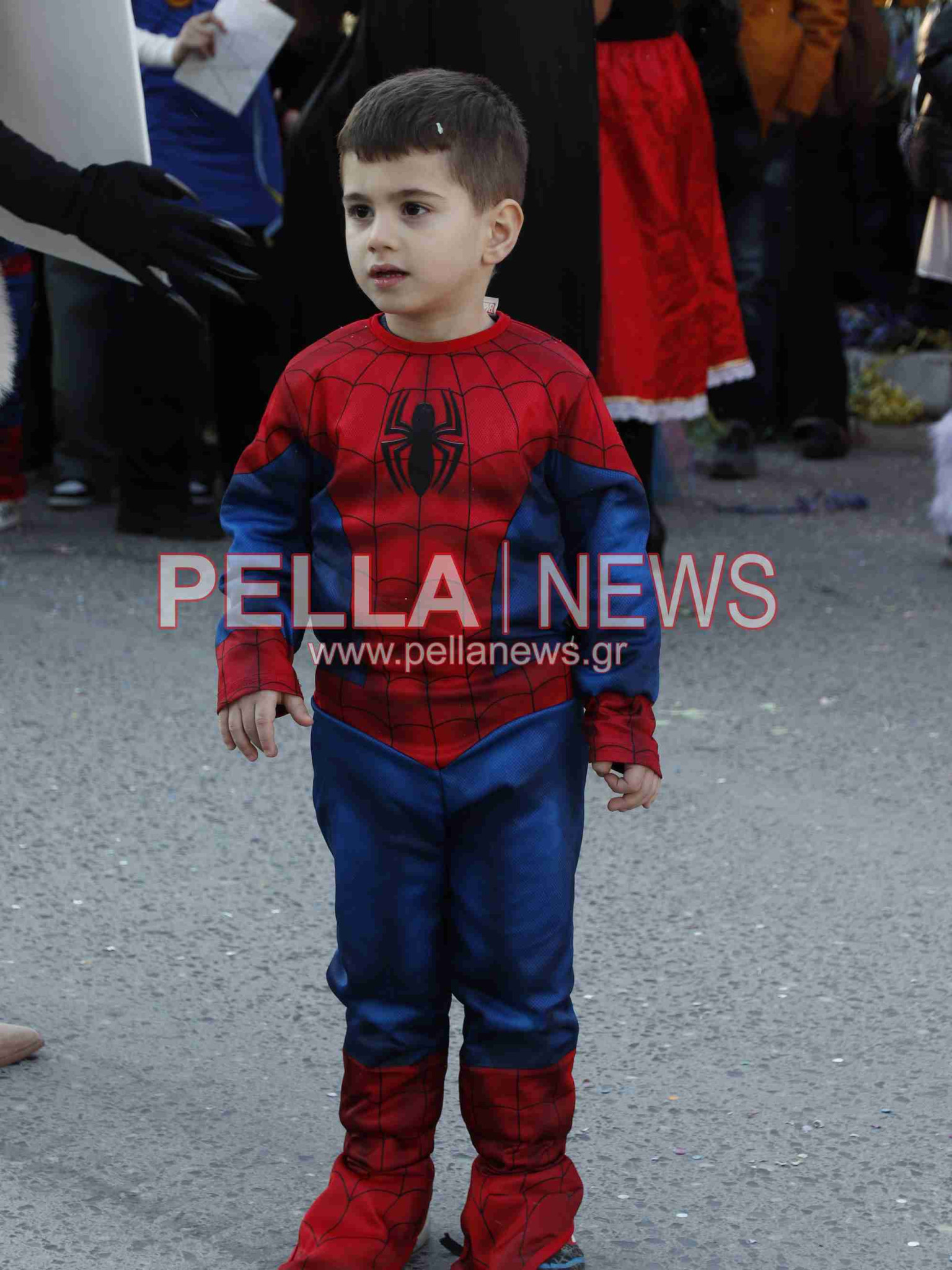 Σκυδραϊκό καρναβάλι: Η καλή και η κακή διατροφή, οι σούπερ ήρωες και ο γάμος στο χωριό η πρώτη τριάδα της παρέλασης