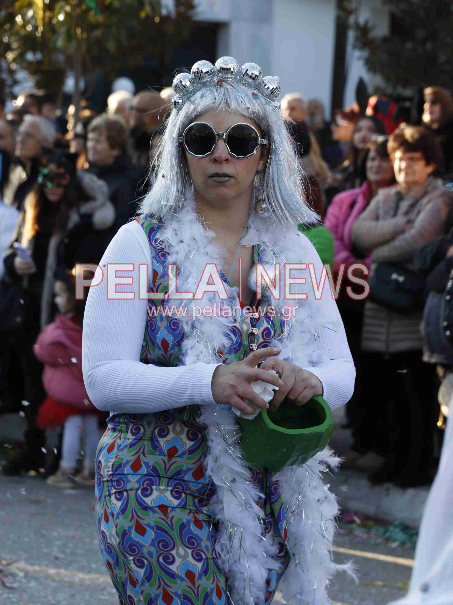 Σκυδραϊκό καρναβάλι: Η καλή και η κακή διατροφή, οι σούπερ ήρωες και ο γάμος στο χωριό η πρώτη τριάδα της παρέλασης