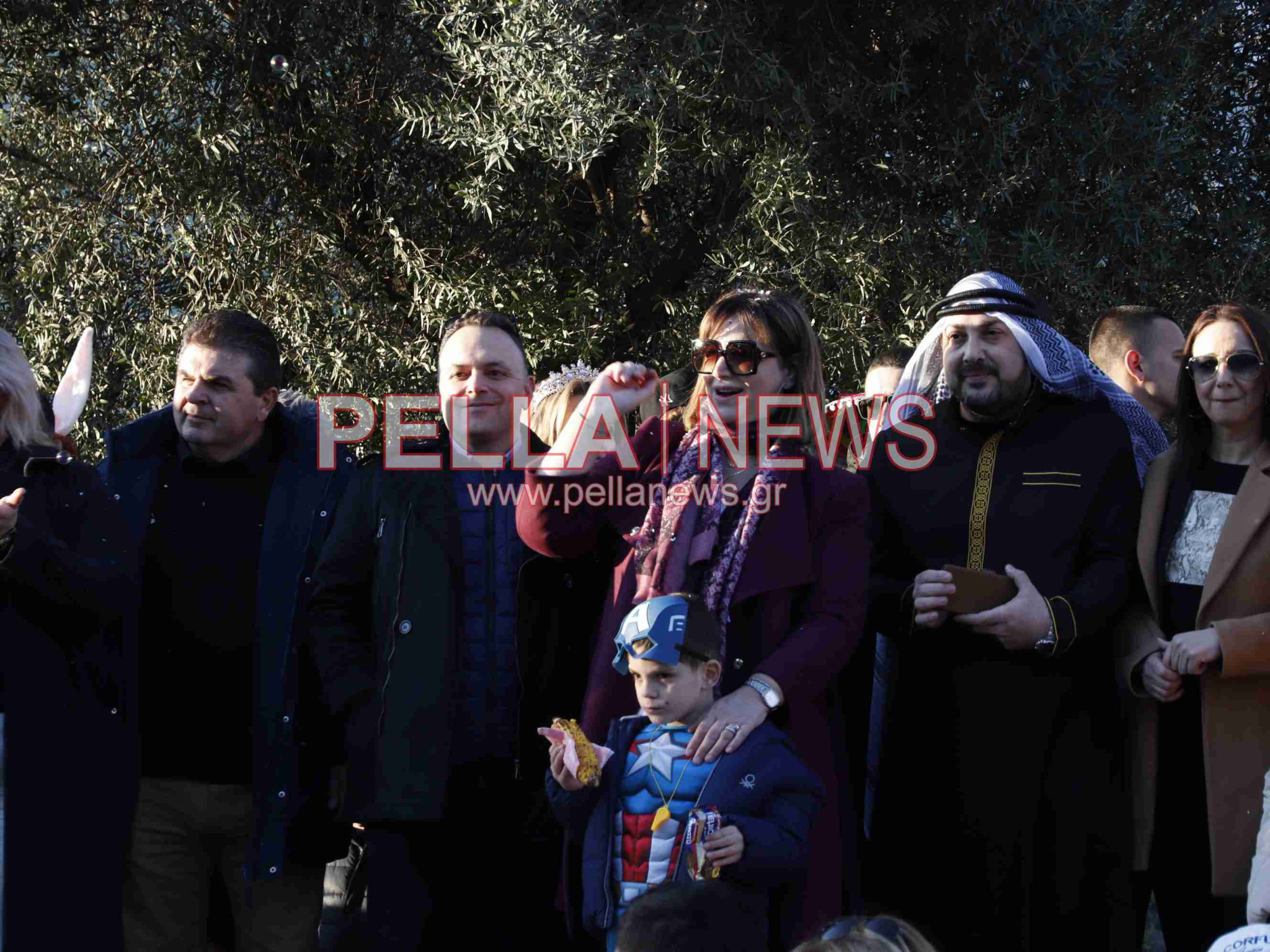 Σκυδραϊκό καρναβάλι: Η καλή και η κακή διατροφή, οι σούπερ ήρωες και ο γάμος στο χωριό η πρώτη τριάδα της παρέλασης