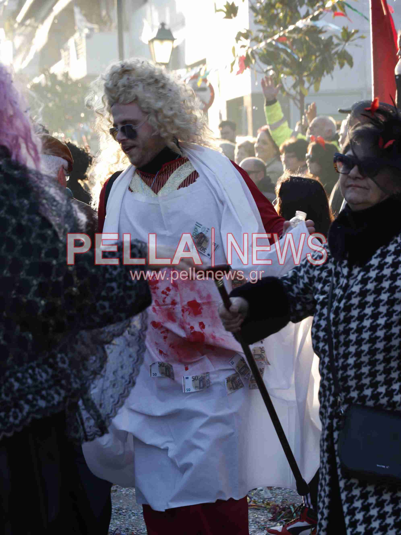 Σκυδραϊκό καρναβάλι: Η καλή και η κακή διατροφή, οι σούπερ ήρωες και ο γάμος στο χωριό η πρώτη τριάδα της παρέλασης