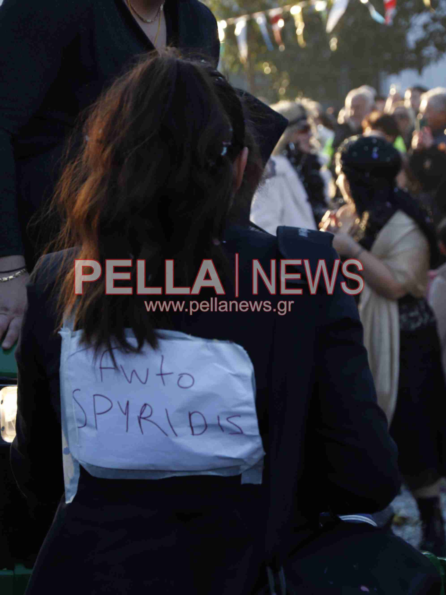 Σκυδραϊκό καρναβάλι: Η καλή και η κακή διατροφή, οι σούπερ ήρωες και ο γάμος στο χωριό η πρώτη τριάδα της παρέλασης