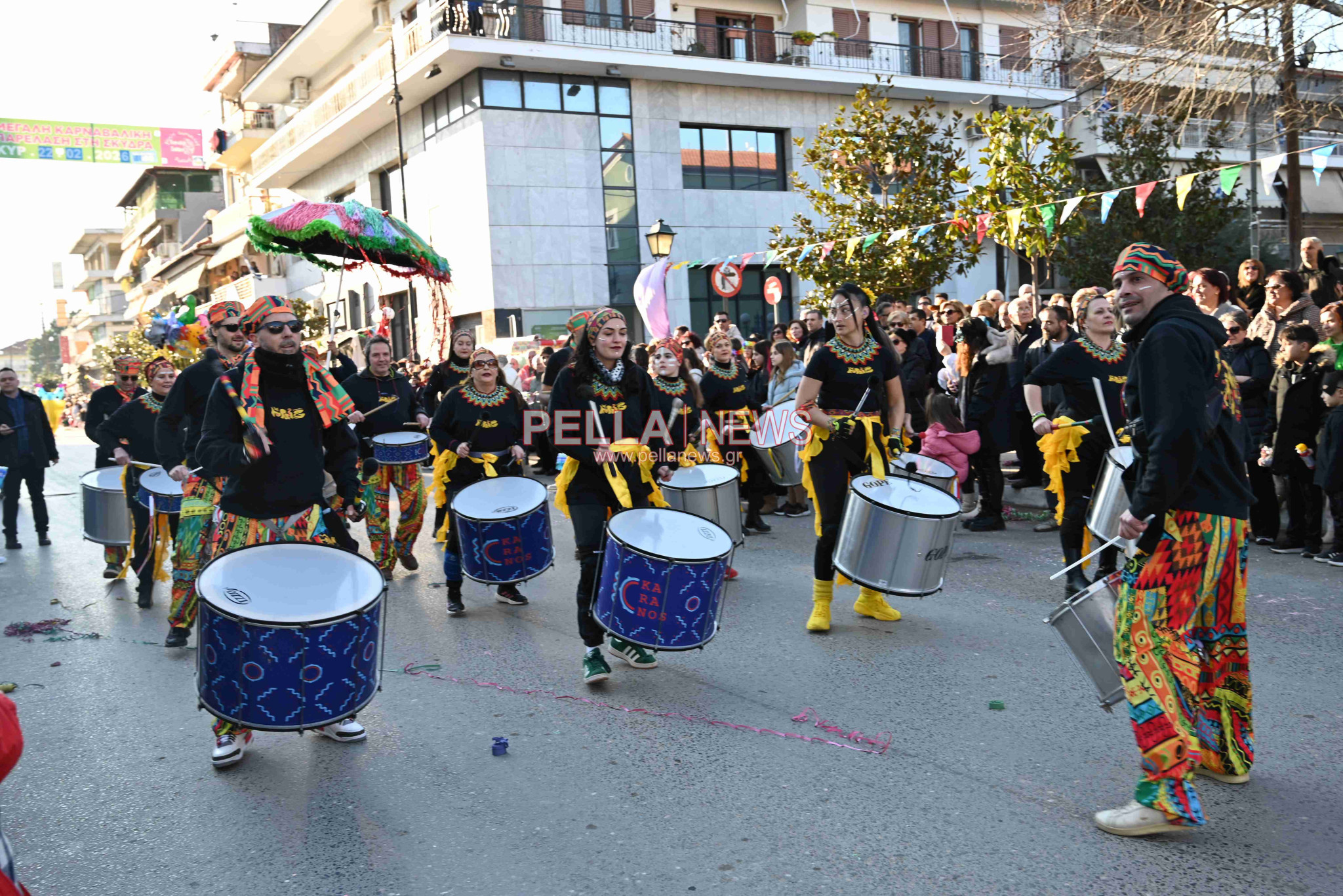 Σκυδραϊκό καρναβάλι: Η καλή και η κακή διατροφή, οι σούπερ ήρωες και ο γάμος στο χωριό η πρώτη τριάδα της παρέλασης
