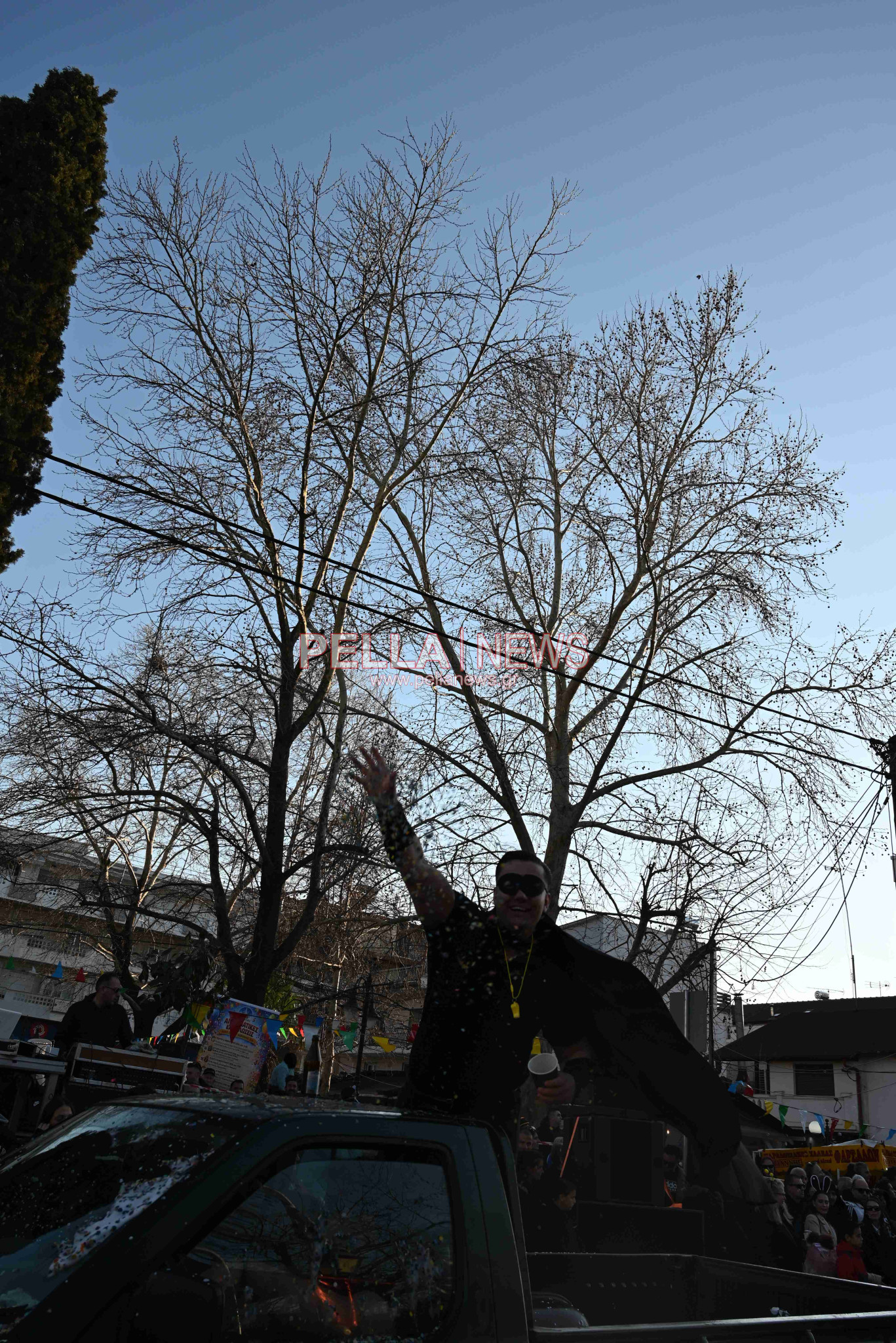 Σκυδραϊκό καρναβάλι: Η καλή και η κακή διατροφή, οι σούπερ ήρωες και ο γάμος στο χωριό η πρώτη τριάδα της παρέλασης