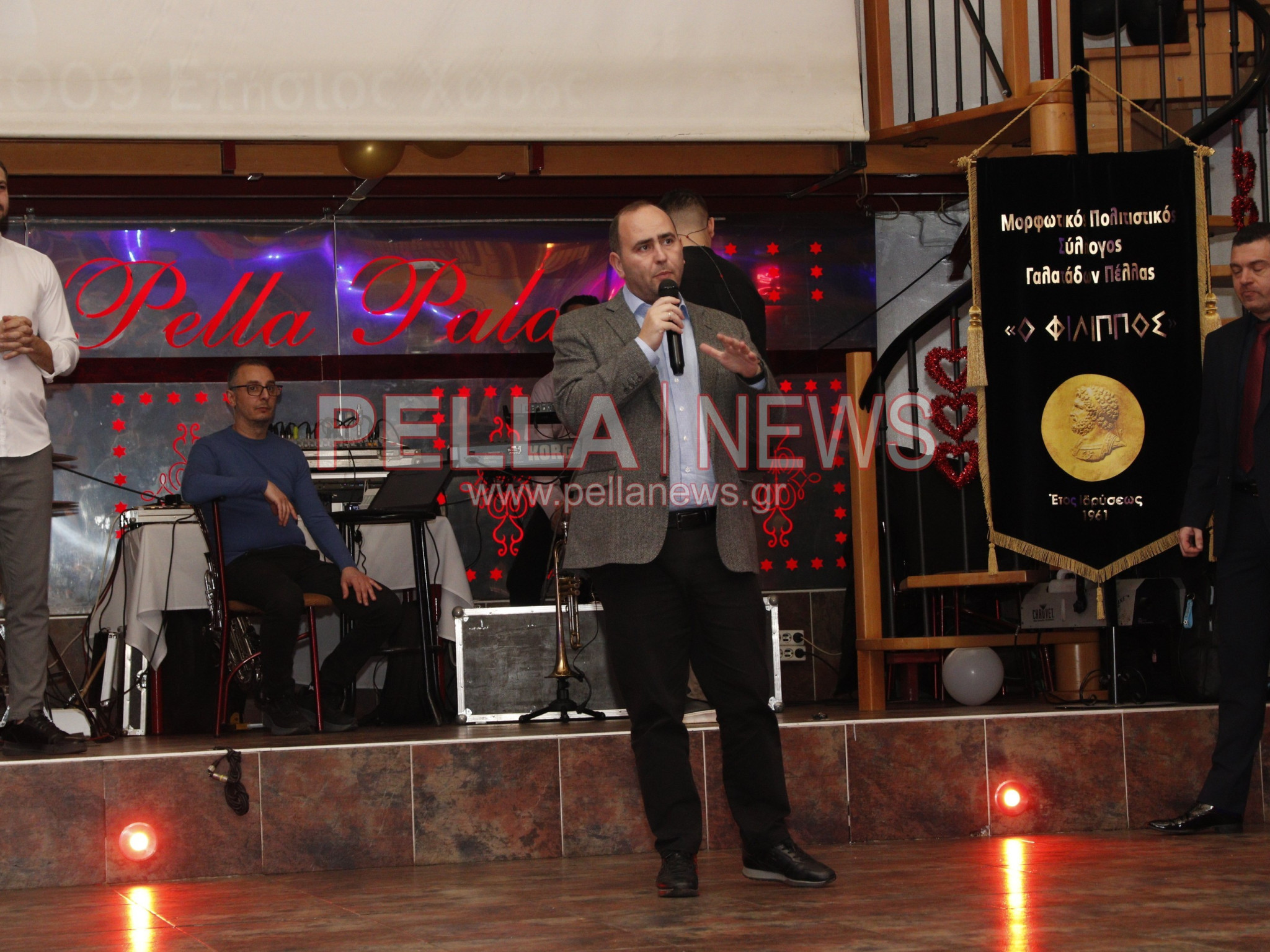 Λαμπερός και Κατάμεστος ο Ετήσιος Χορός του Συλλόγου Γαλατάδων (φωτογραφίες)