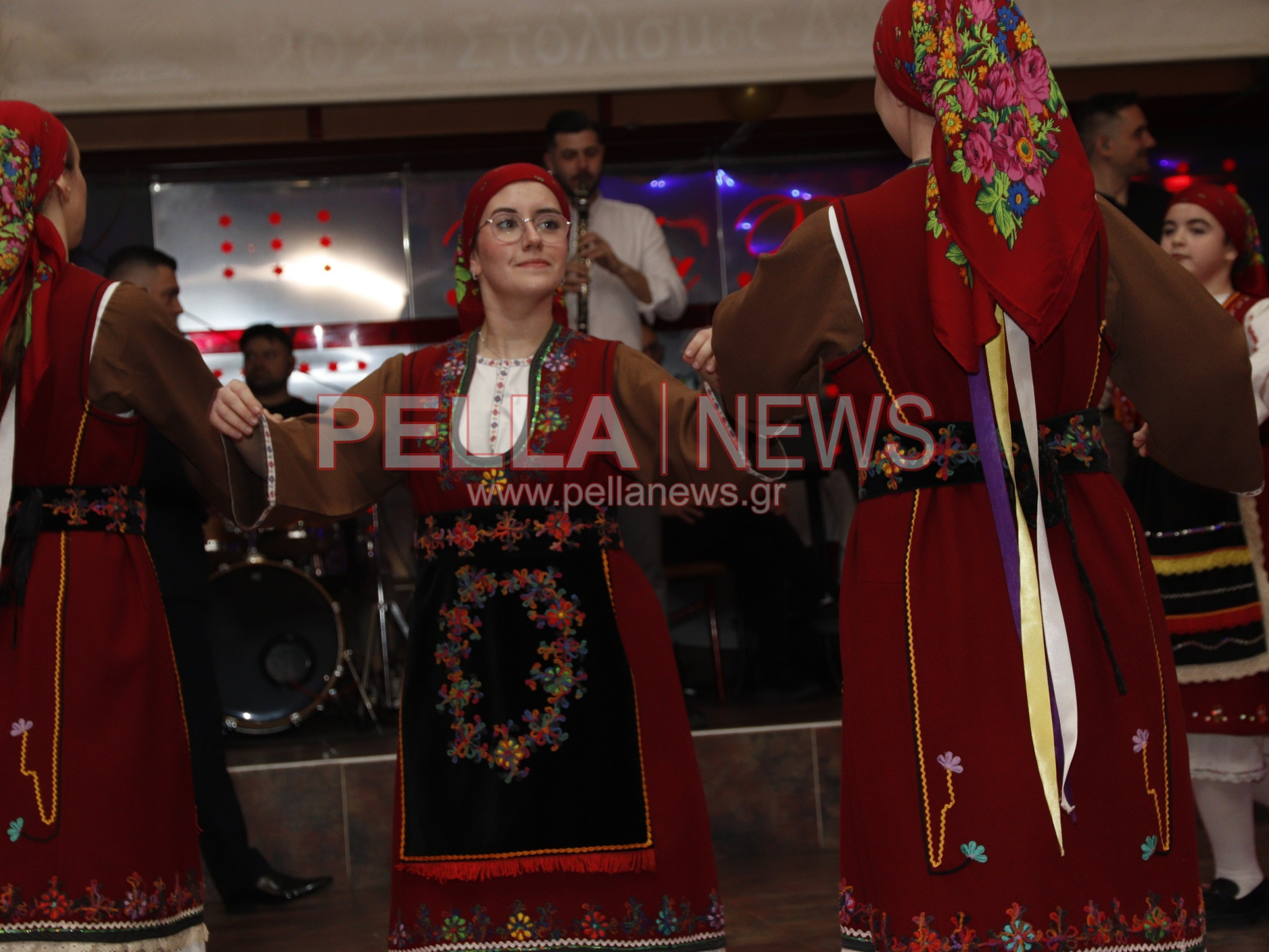 Λαμπερός και Κατάμεστος ο Ετήσιος Χορός του Συλλόγου Γαλατάδων (φωτογραφίες)