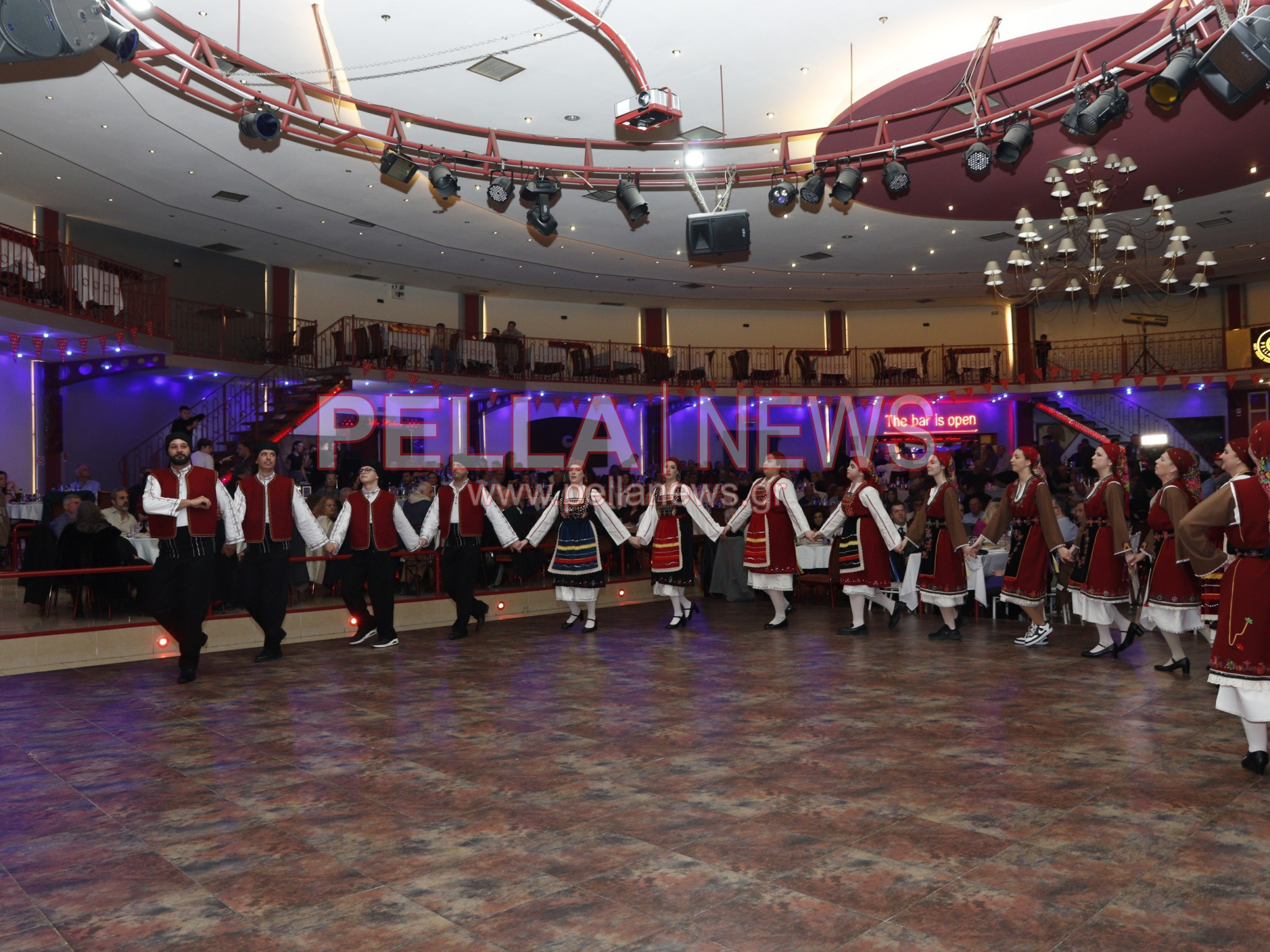 Λαμπερός και Κατάμεστος ο Ετήσιος Χορός του Συλλόγου Γαλατάδων (φωτογραφίες)