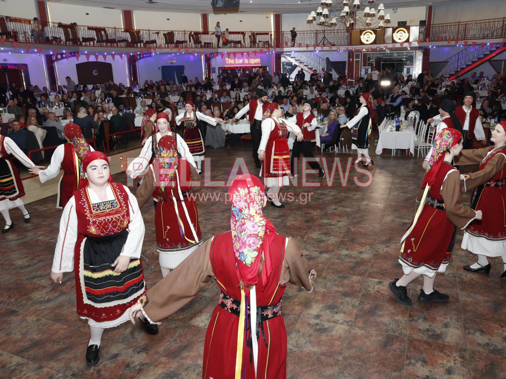 Λαμπερός και Κατάμεστος ο Ετήσιος Χορός του Συλλόγου Γαλατάδων (φωτογραφίες)