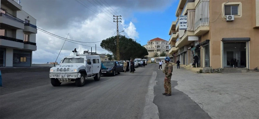 Κονβόι βοήθειας με φορτηγά και θωρακισμένα οχήματα σε χριστιανικά χωριά του Λιβάνου