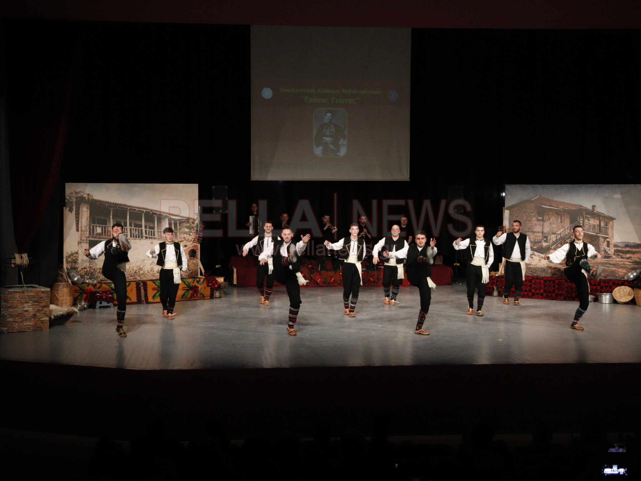 Ασβεσταριό: η μνήμη που έγινε παράδοση, Χορός, συγκίνηση και μνήμες σε μια ξεχωριστή παράσταση (φωτογραφίες/βίντεο