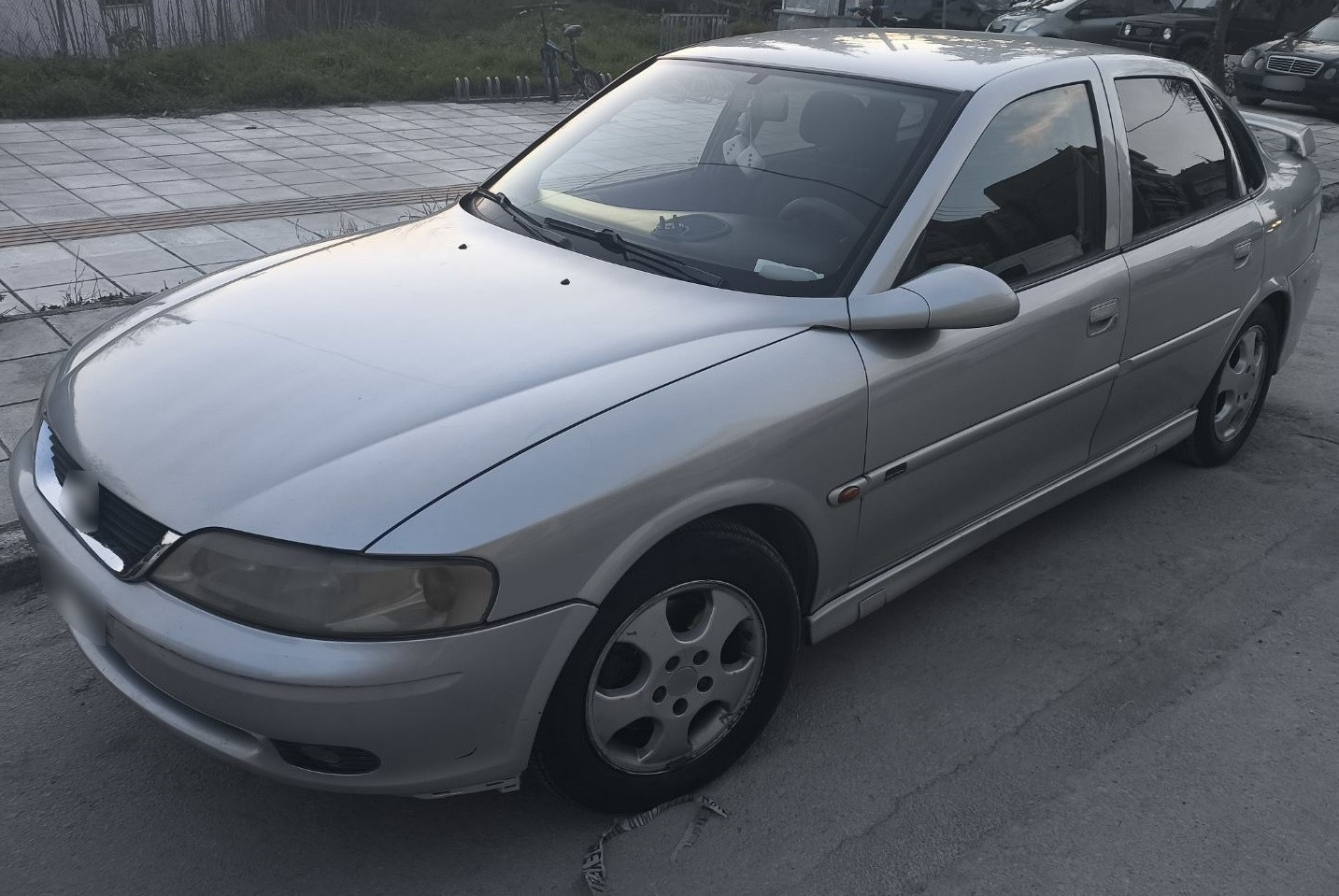 Εξαρθρώθηκε εγκληματική ομάδα διακίνησης ναρκωτικών ουσιών