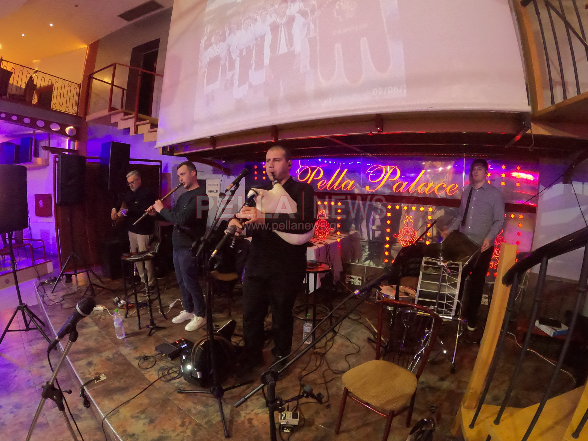 Εντυπωσιακός ο πρώτος ετήσιος χορός του Συλλόγου Τριφυλλίου "Μέγας Αλέξανδρος" (φωτογραφίες/βίντεο)