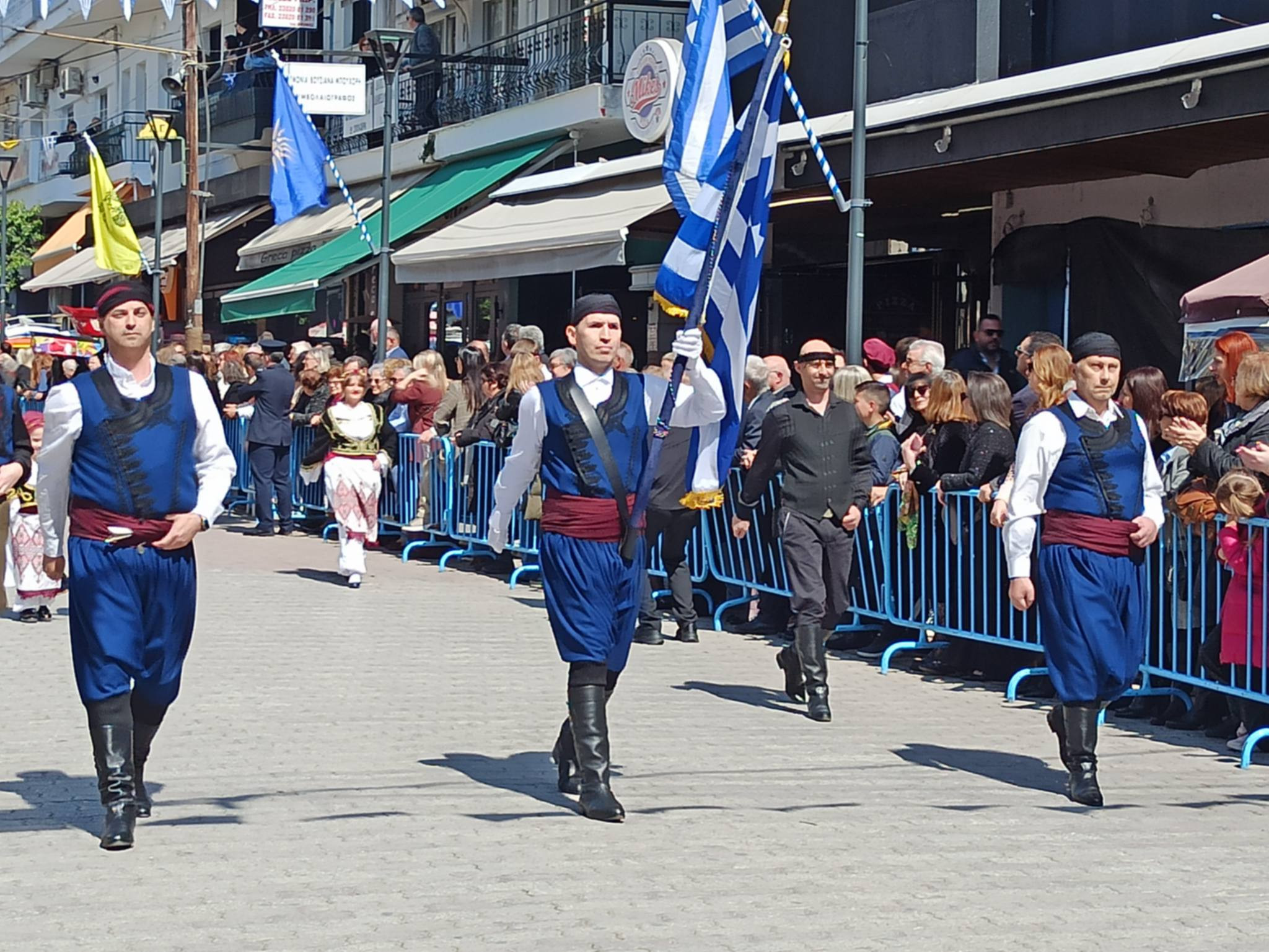 Με λαμπρότητα και επισημότητα γιορτάστηκε η Εθνική Επέτειος της 25ης Μαρτίου 1821 στον Δήμο Πέλλας (φώτος)