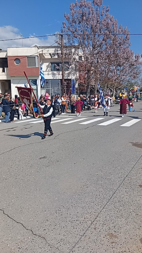 Παρέλαση 25ης Μαρτίου στον Νέο Μυλότοπο (φωτογραφίες)